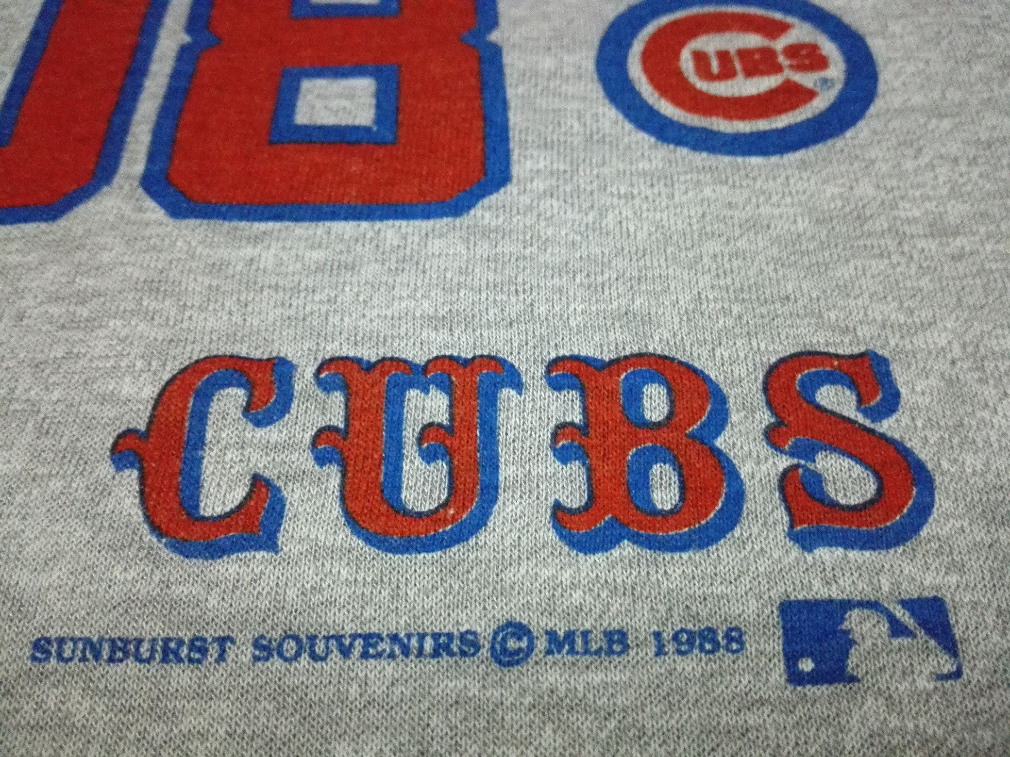 Vintage 80s 1988 CHICAGO CUBS Mlb Baseball Tee 50/50 Size US M / EU 48-50 / 2 - 3 Thumbnail