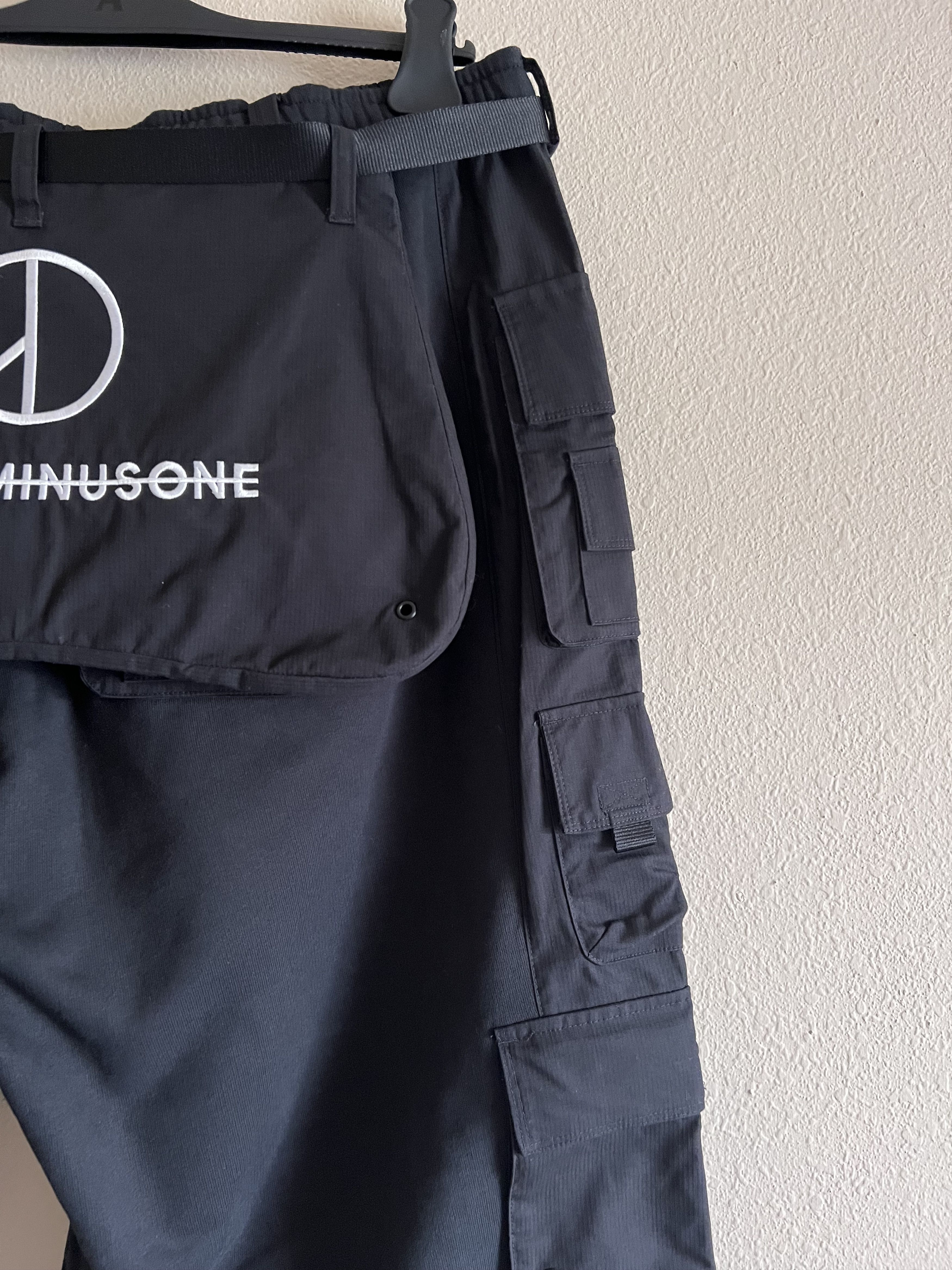 Nike × peaceminusone Nike Peaceminsuone G-Dragon Cargo Pants in Black Size US 36 / EU 52 - 9 Thumbnail