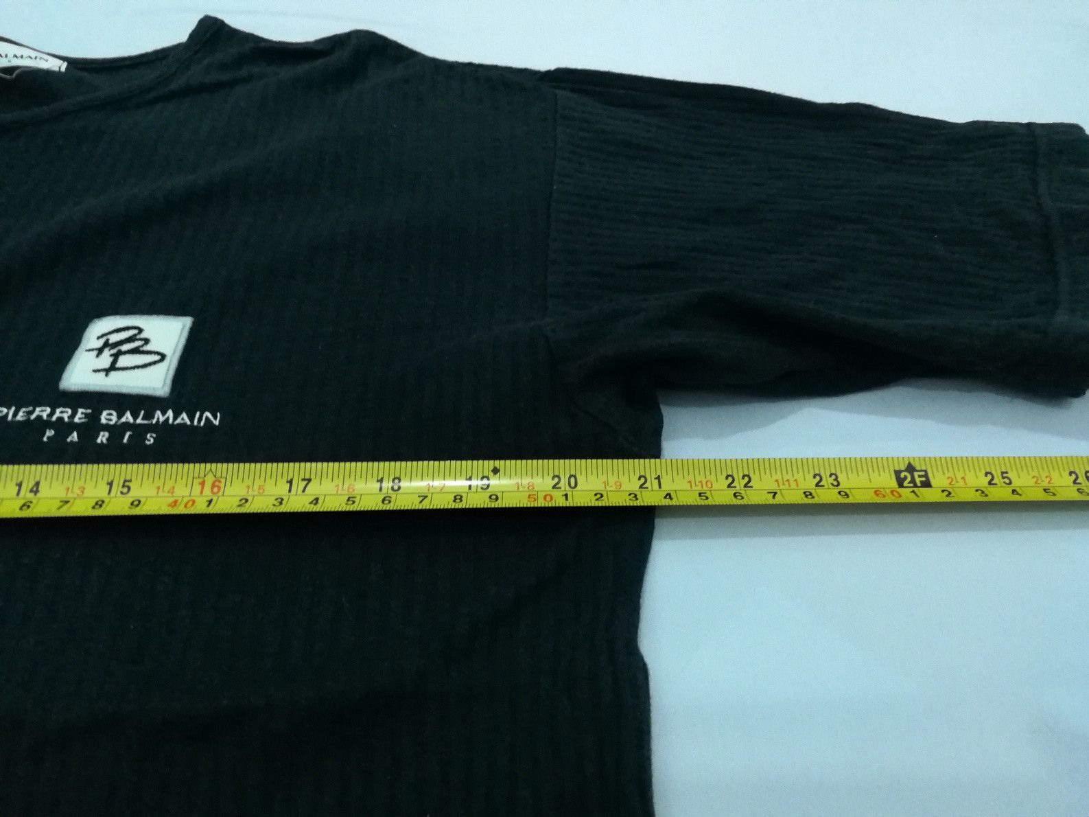 Designer Pierre Balmain Tee Half Button Up Embroidery Logo Size US M / EU 48-50 / 2 - 5 Thumbnail
