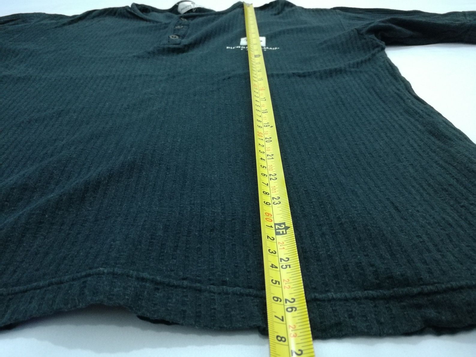 Designer Pierre Balmain Tee Half Button Up Embroidery Logo Size US M / EU 48-50 / 2 - 6 Thumbnail