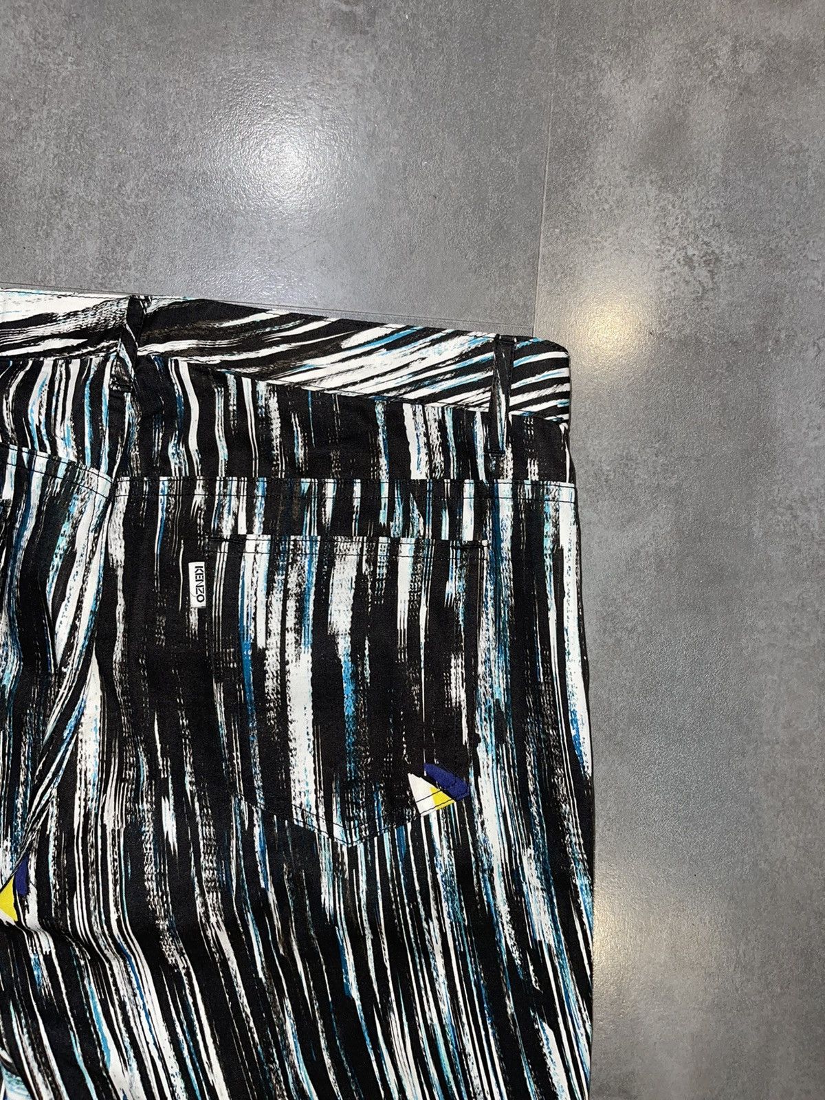 Kenzo Kenzo Abstract All Over Printed Artwork Casual Pants Size US 30 / EU 46 - 8 Thumbnail