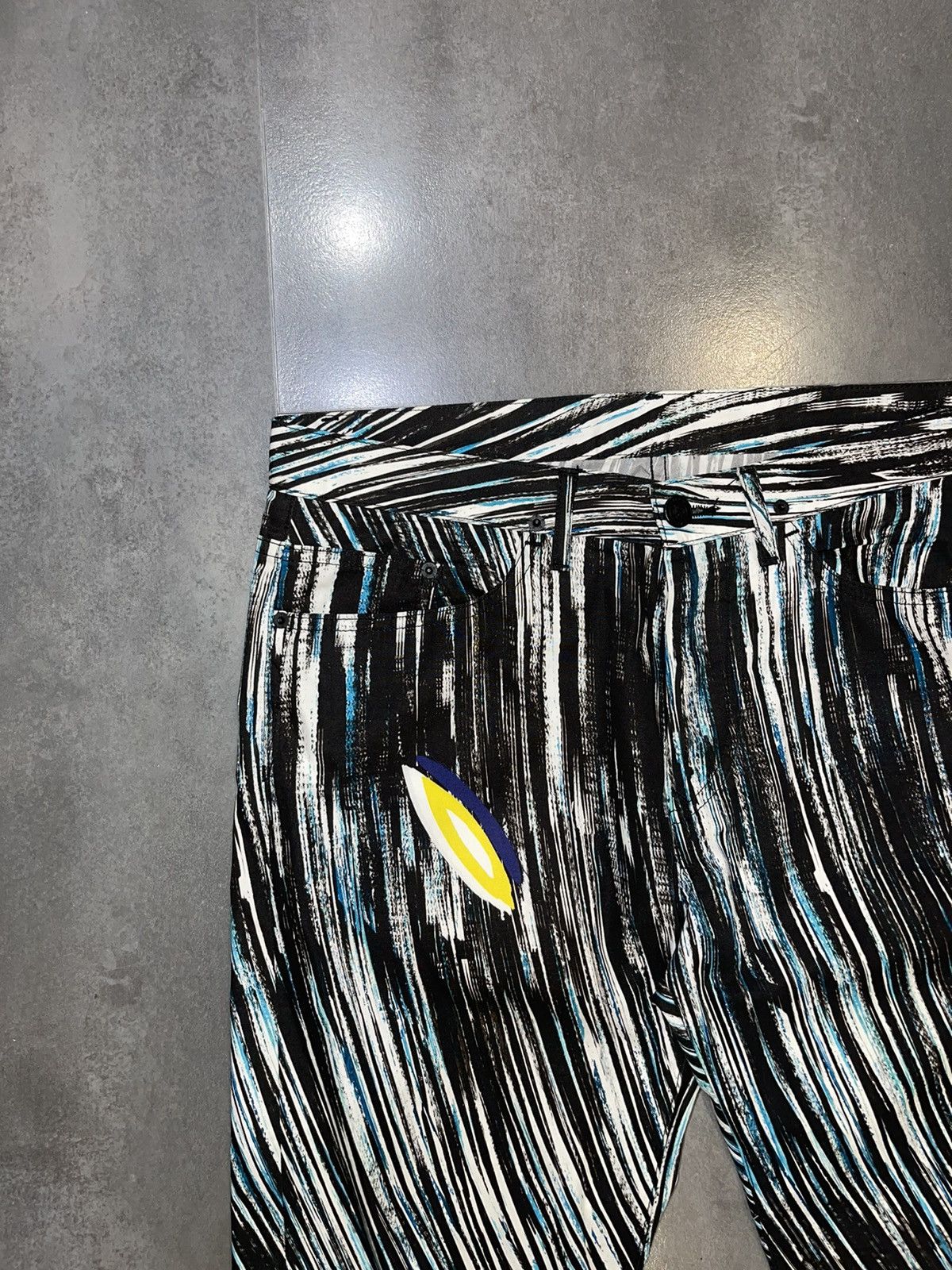 Kenzo Kenzo Abstract All Over Printed Artwork Casual Pants Size US 30 / EU 46 - 4 Thumbnail