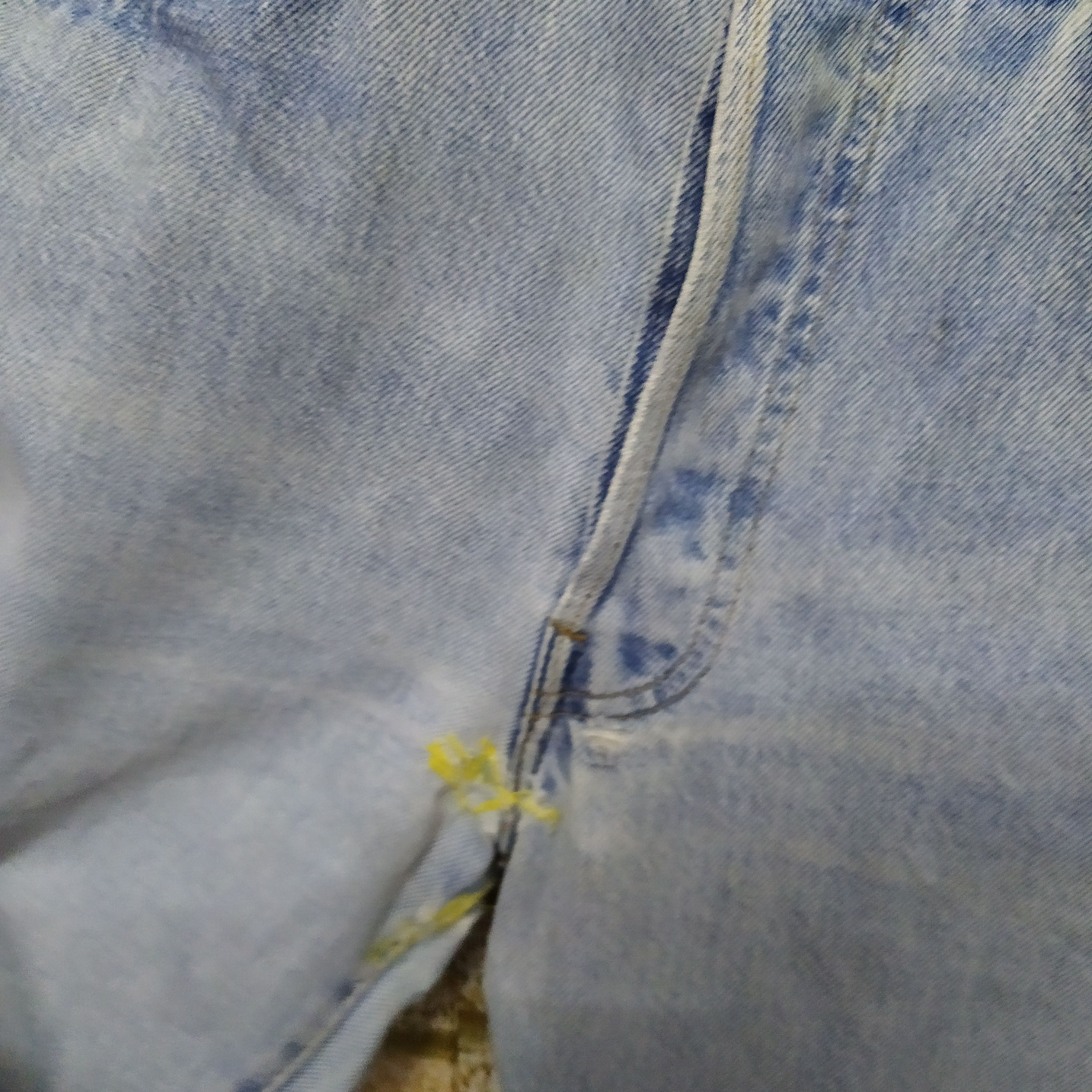 Levi's 80s LEVIS 501 SELVEDGE USA DENIM #524 DISTRESSED (D552) Size US 30 / EU 46 - 7 Thumbnail