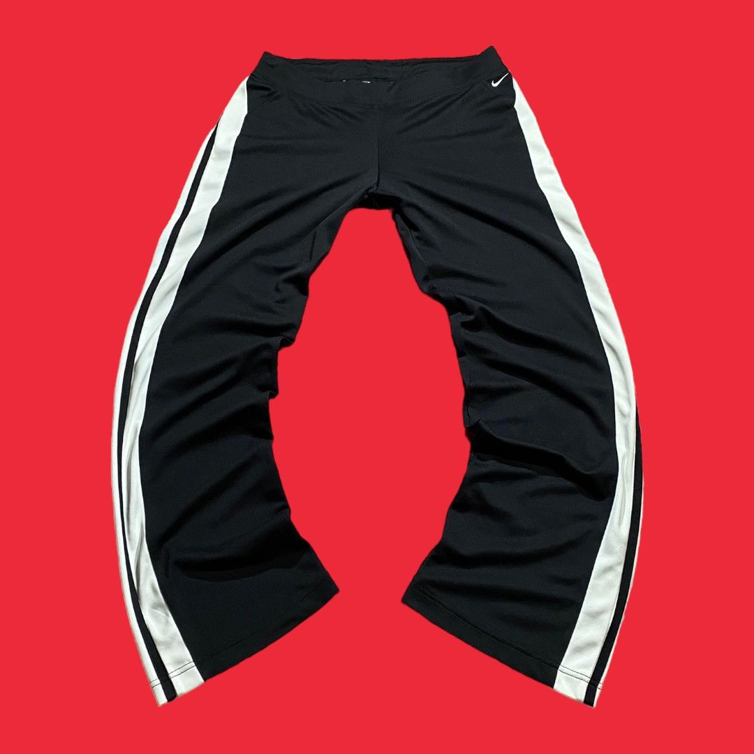 bootcut nike sweatpants