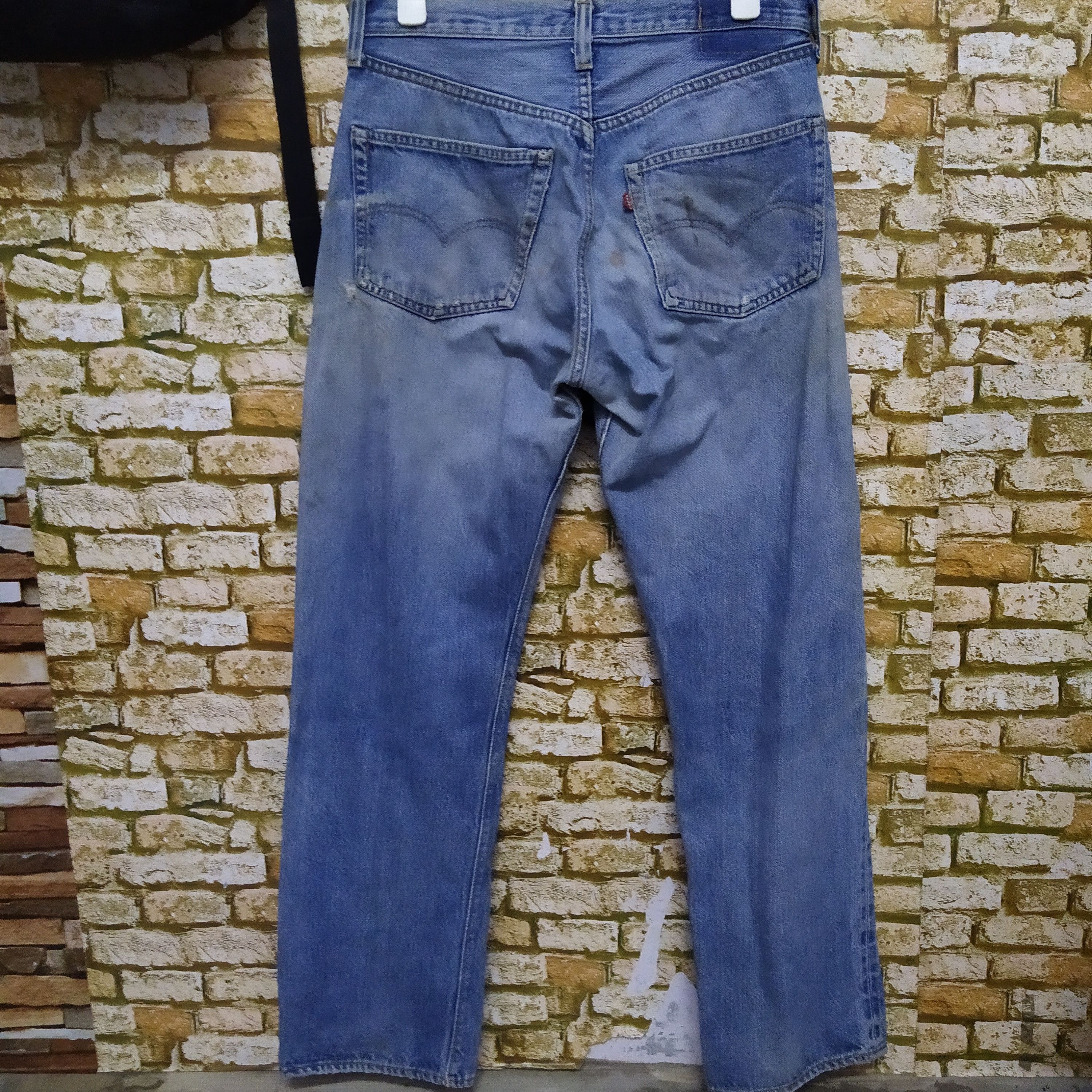 Levi's 80s LEVIS 501 Selvedge USA #6 DenimN (D551) W30 Size US 30 / EU 46 - 7 Thumbnail