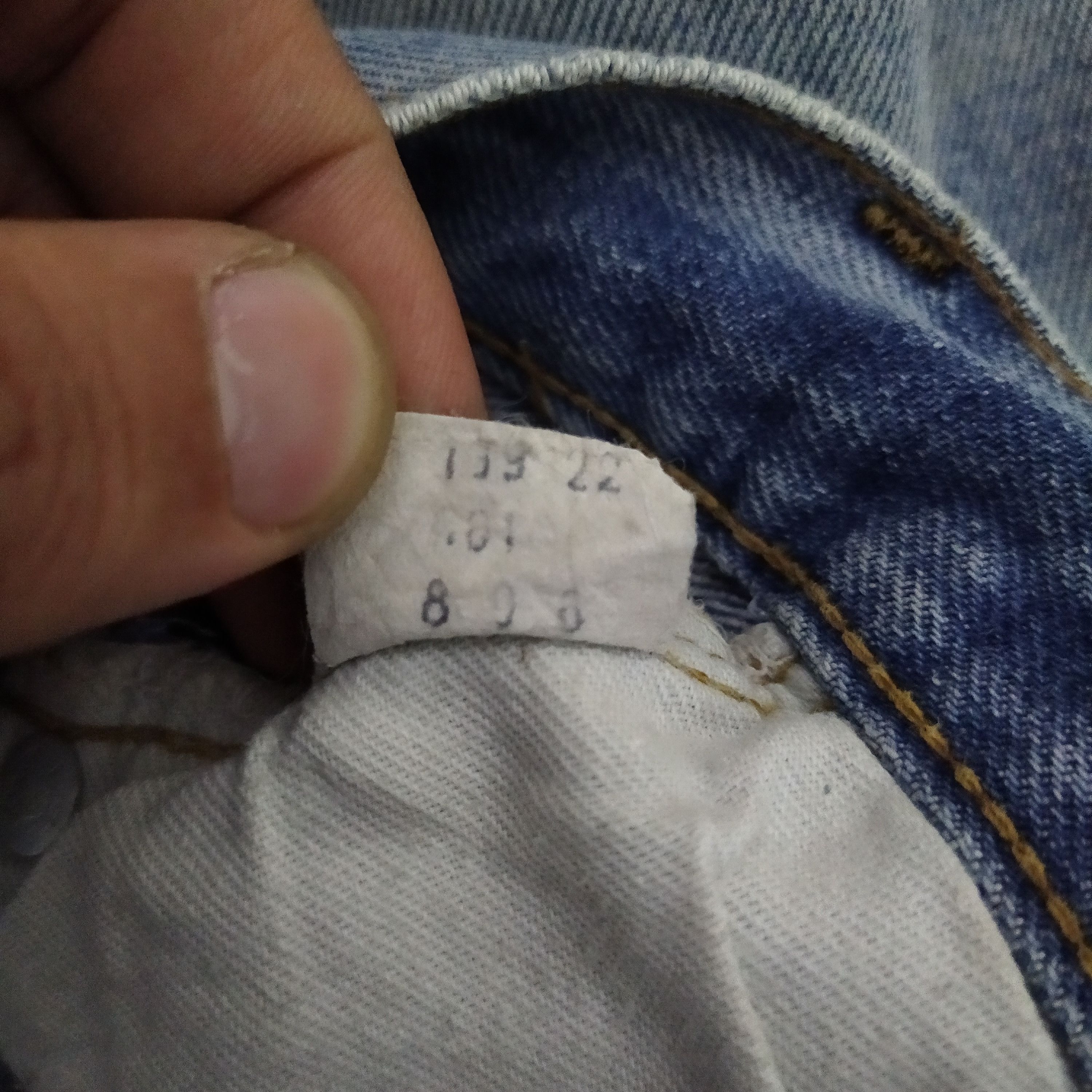 Levi's 80s LEVIS 501 Selvedge USA #6 DenimN (D551) W30 Size US 30 / EU 46 - 11 Thumbnail