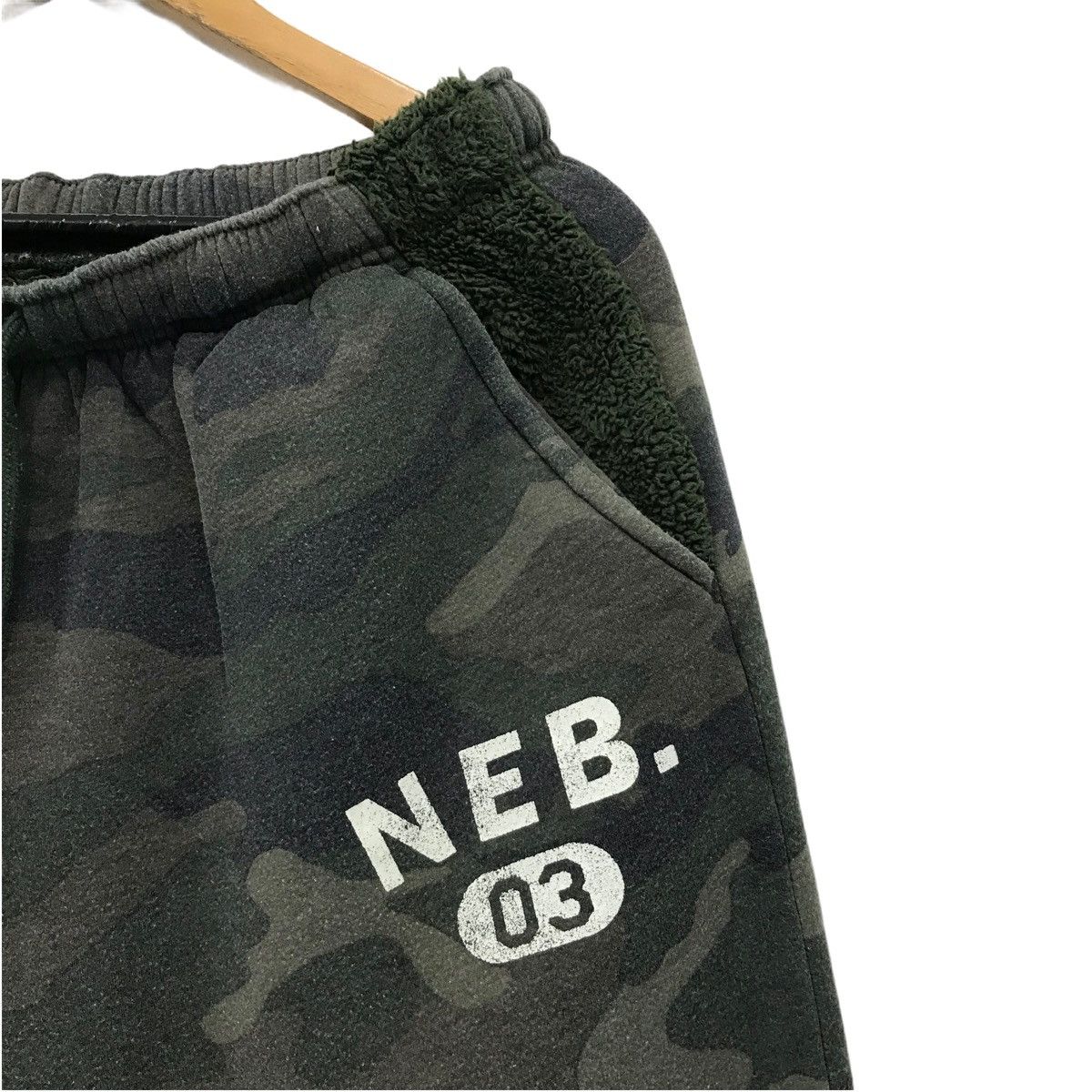 Japanese Brand × Vintage Vintage Camo Design Sweatpants Size US 32 / EU 48 - 4 Thumbnail