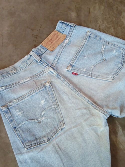 Levi's Vintage Levi's 501 Distressed Jeans 28x30 Size US 28 / EU 44 - 5 Thumbnail