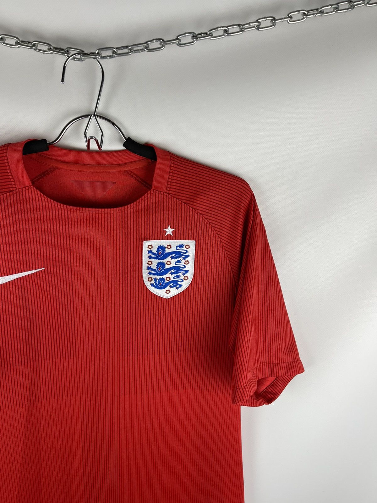 Nike Nike England 2014 World Cup away soccer jersey football Size US L / EU 52-54 / 3 - 3 Thumbnail