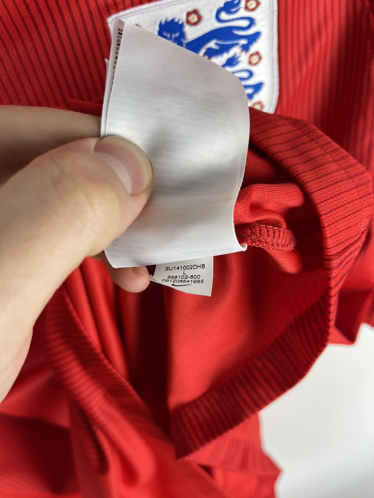 Nike Nike England 2014 World Cup away soccer jersey football Size US L / EU 52-54 / 3 - 7 Thumbnail