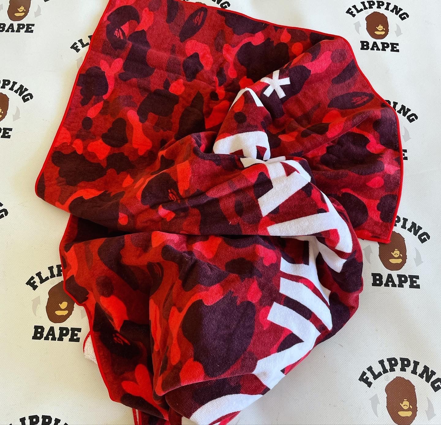 Bape BAPE COLOR CAMO BEACH TOWEL Size ONE SIZE - 2 Thumbnail
