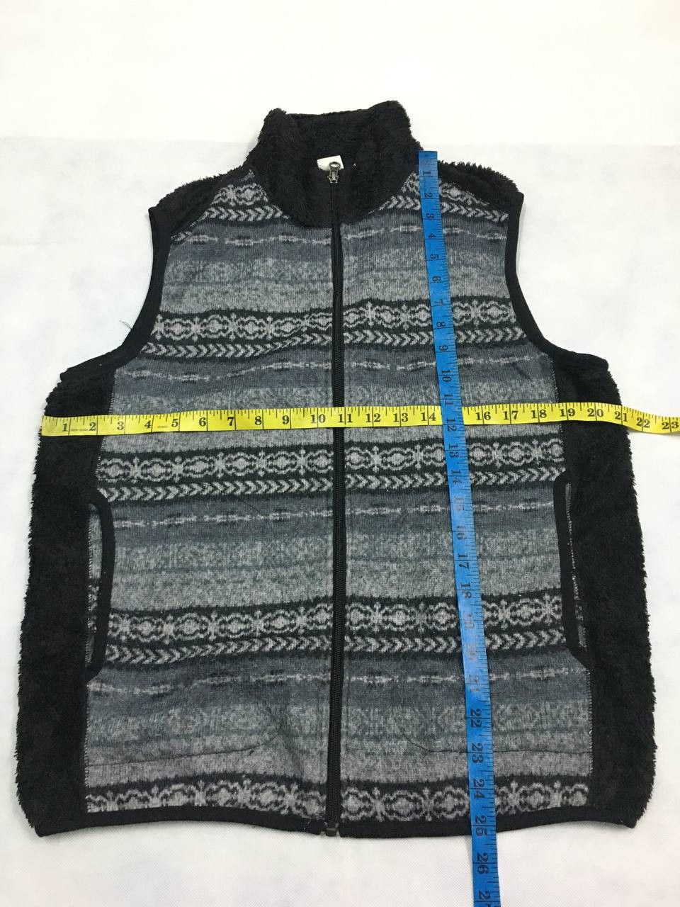 Japanese Brand × Uniqlo Fleece Printed Vest Uniqlo Size US M / EU 48-50 / 2 - 9 Thumbnail