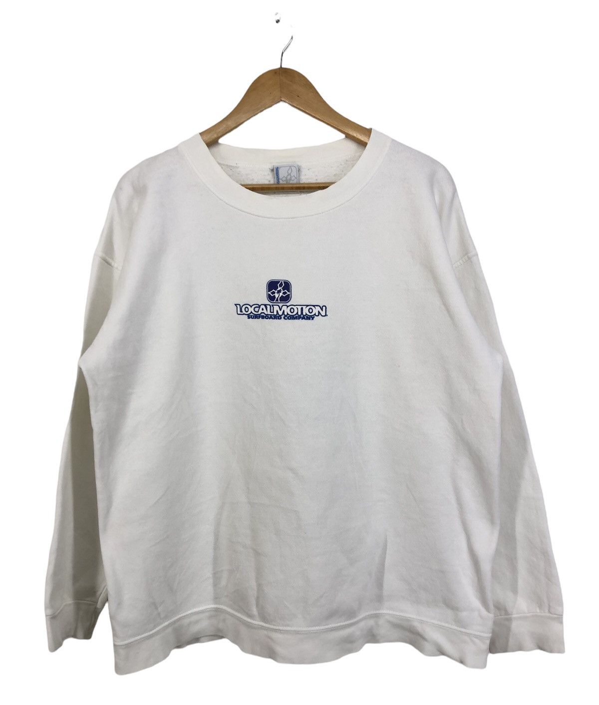 image of Surf Style x Vintage Local Motion Surfboard Company Hawaii Crewneck Sweatshirt in White (Size Large