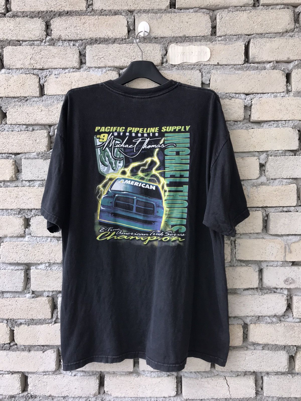 Hanes Pacific Pipeline Supply Michael Thomas Flat Out Racing Size US XL / EU 56 / 4 - 1 Thumbnail