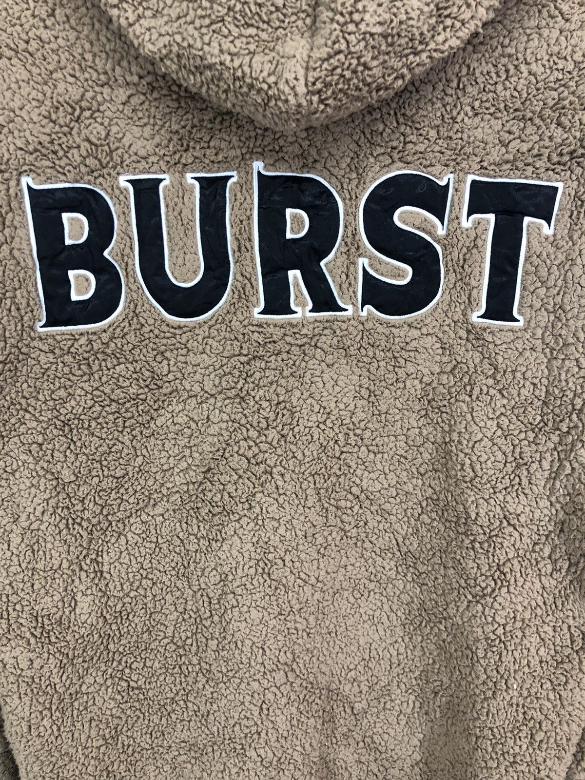 Japanese Brand Leahmatin Burst Embroidery Spellout Fleece Hoodie Size US M / EU 48-50 / 2 - 10 Thumbnail