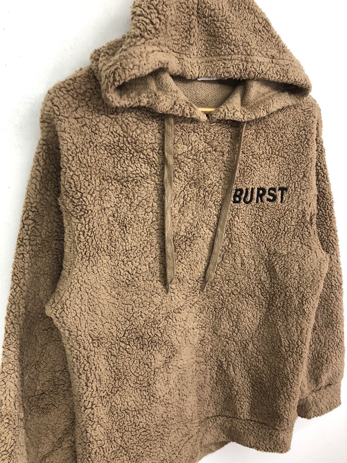 Japanese Brand Leahmatin Burst Embroidery Spellout Fleece Hoodie Size US M / EU 48-50 / 2 - 5 Thumbnail