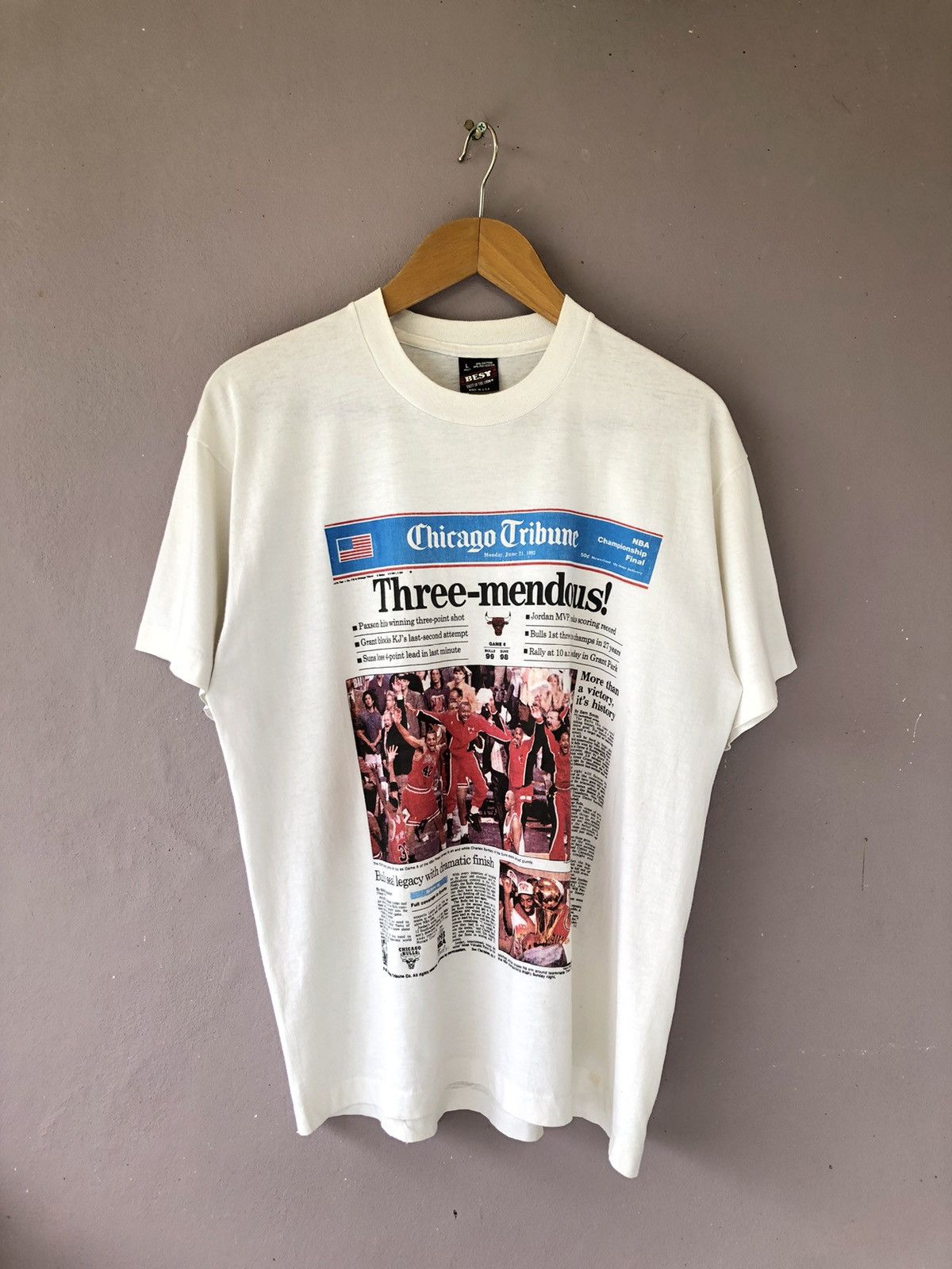 NBA Vintage 1993 Chicago Bulls T-shirt Size US M / EU 48-50 / 2 - 1 Thumbnail