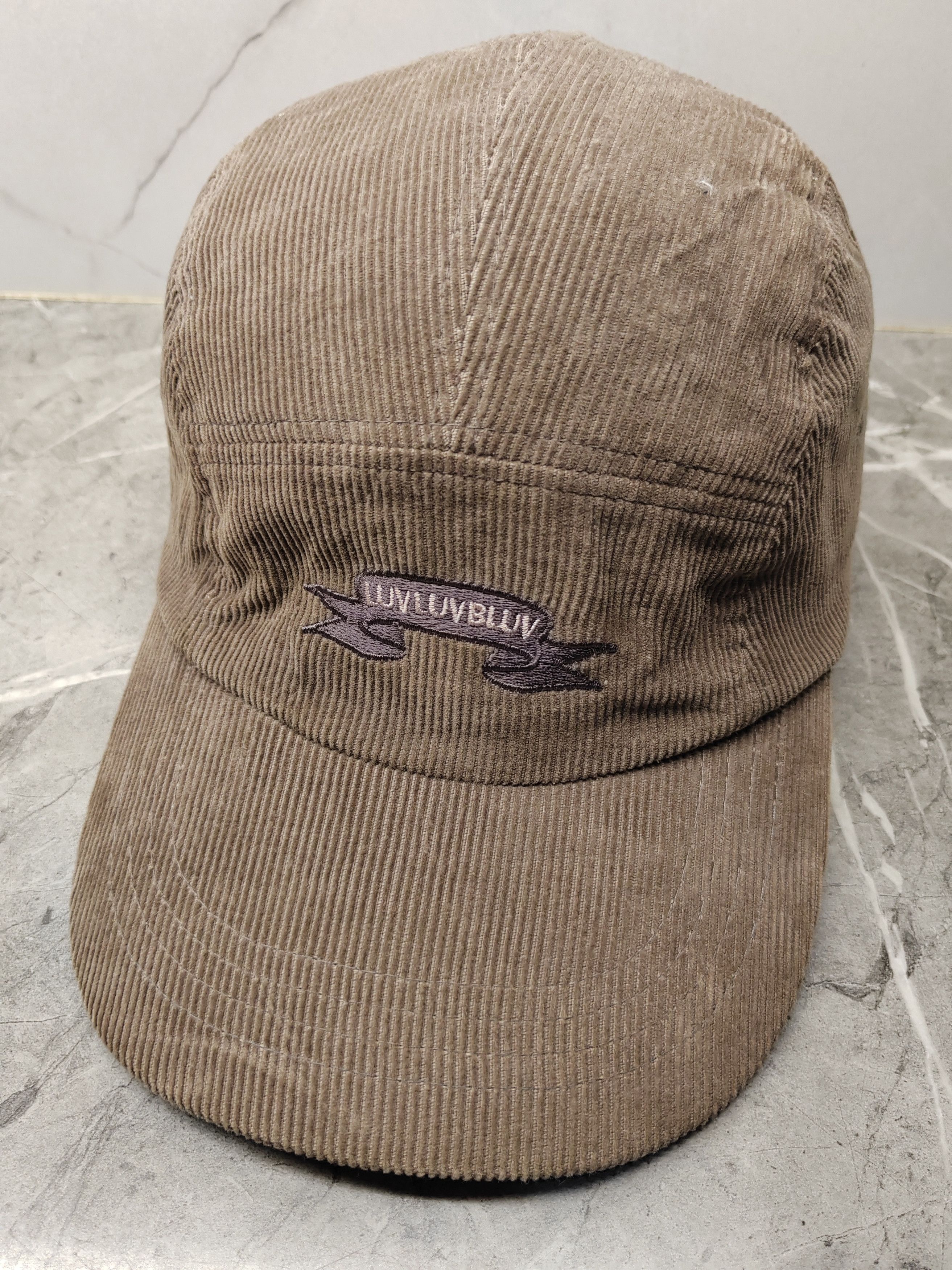 image of Vintage 5Panel Bluv Coduroy Style Cap Hat in Mix, Men's