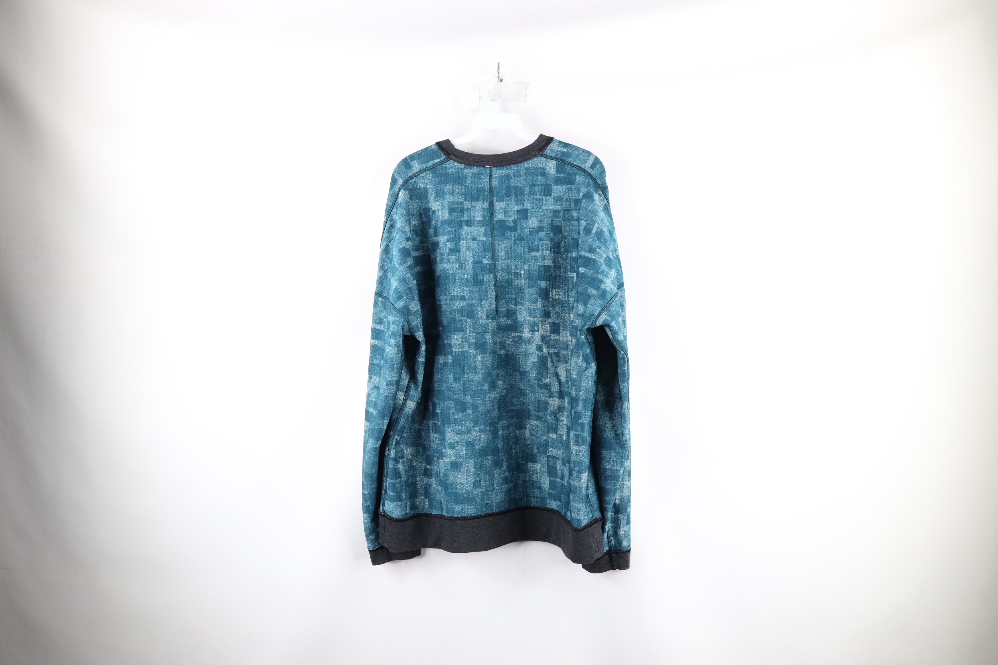 Vintage Lululemon Long Sleeve Crewneck Sweatshirt Geometric Blue Size US XL / EU 56 / 4 - 13 Thumbnail