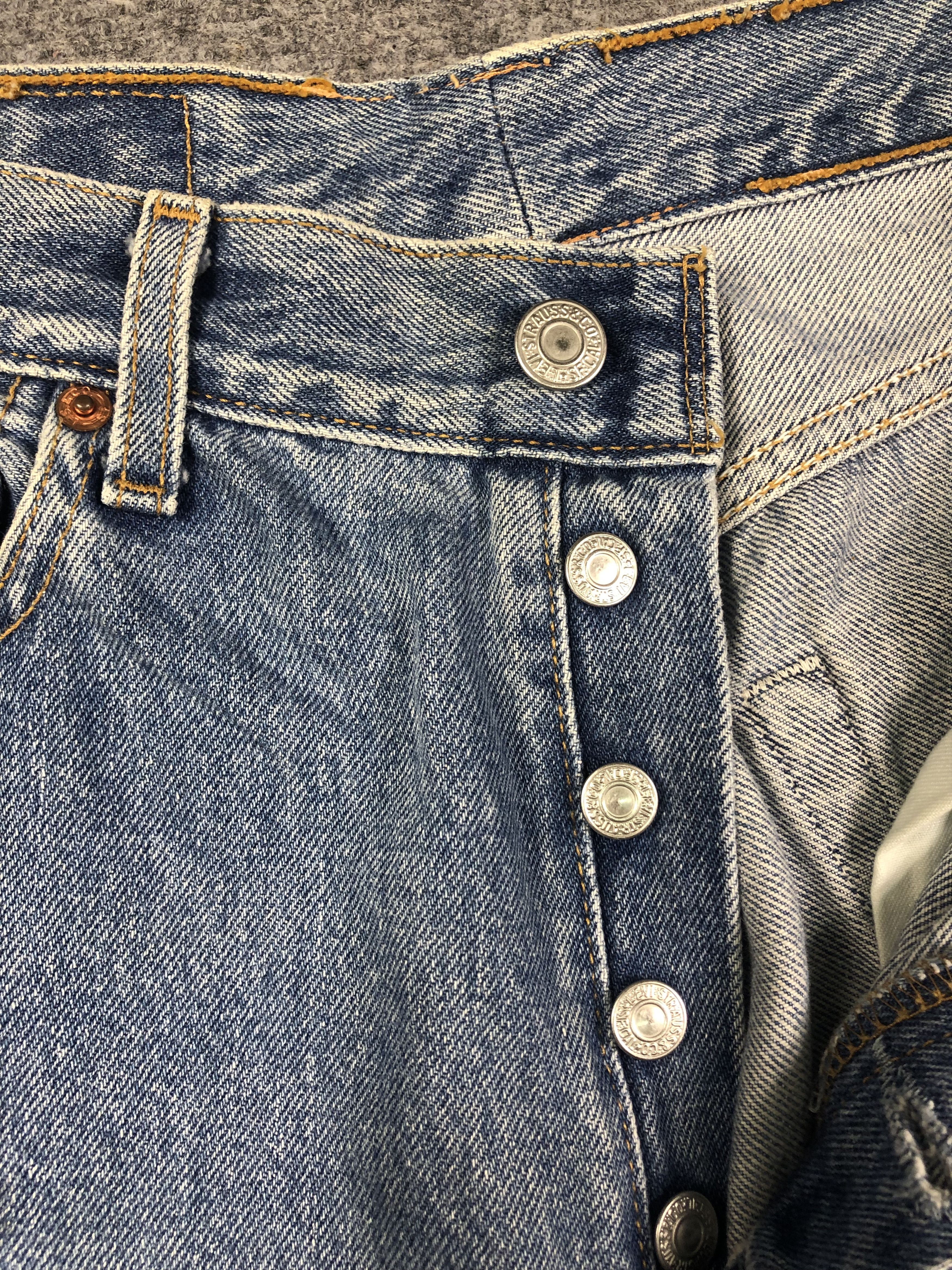 Levi's Vintage Levis 501 Custom 29x18 Size US 29 - 3 Thumbnail