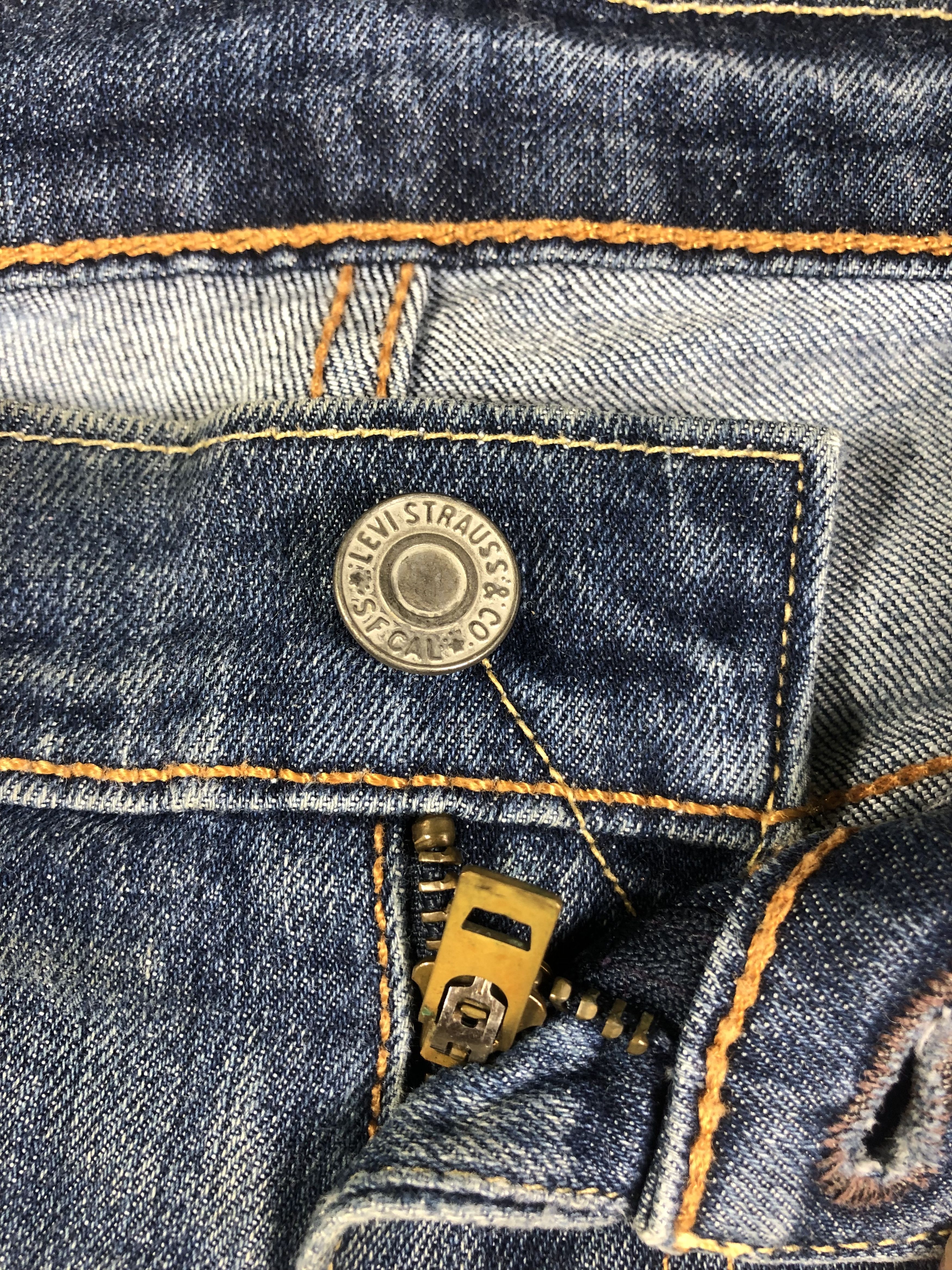 Levi's Faded blue Levis 502 Jeans 33x29.5 Size US 33 - 3 Thumbnail