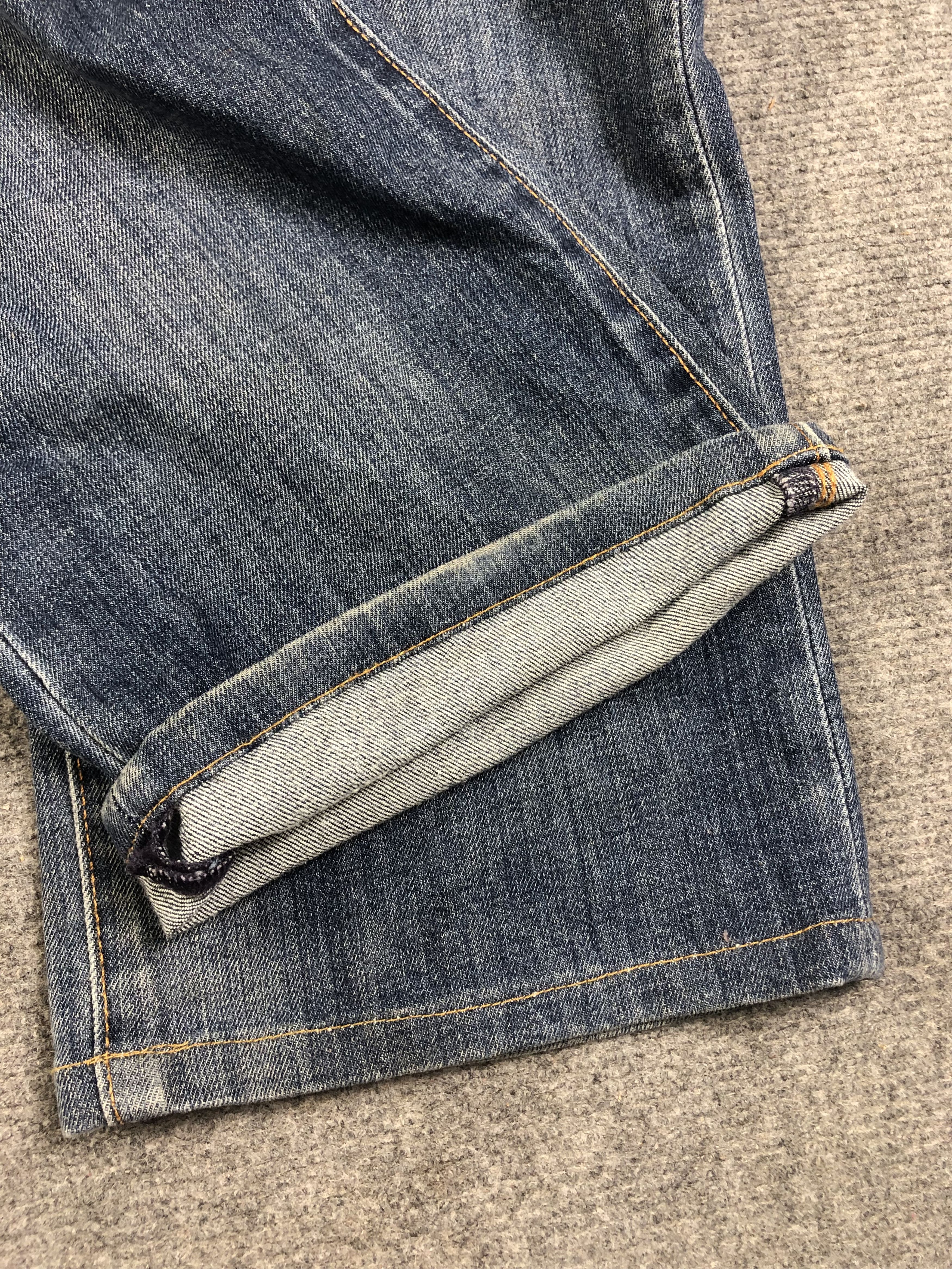 Levi's Faded blue Levis 502 Jeans 33x29.5 Size US 33 - 9 Thumbnail