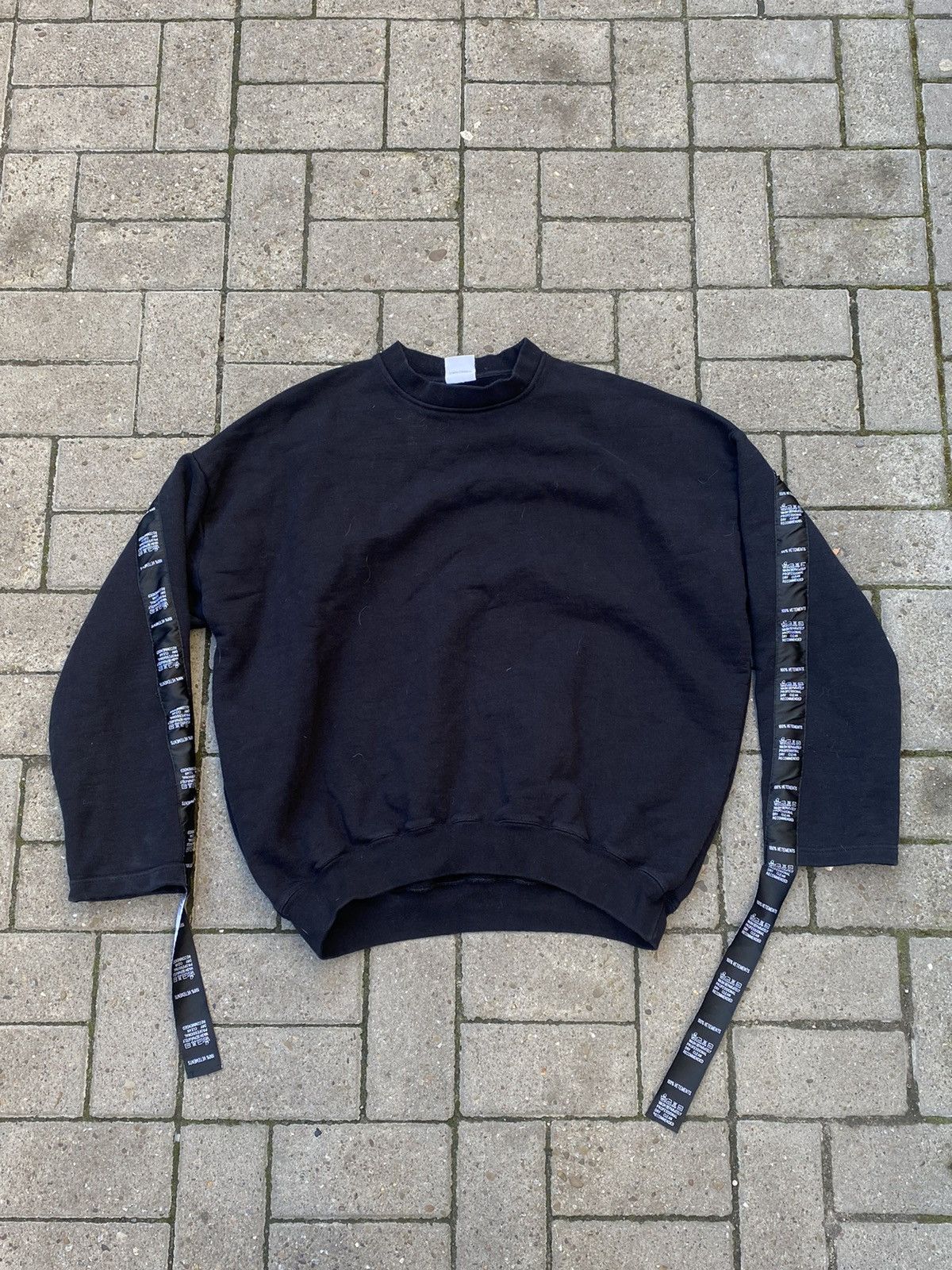 Vetements Vetements Tape Cotton Sweatshirt Size US L / EU 52-54 / 3 - 1 Thumbnail