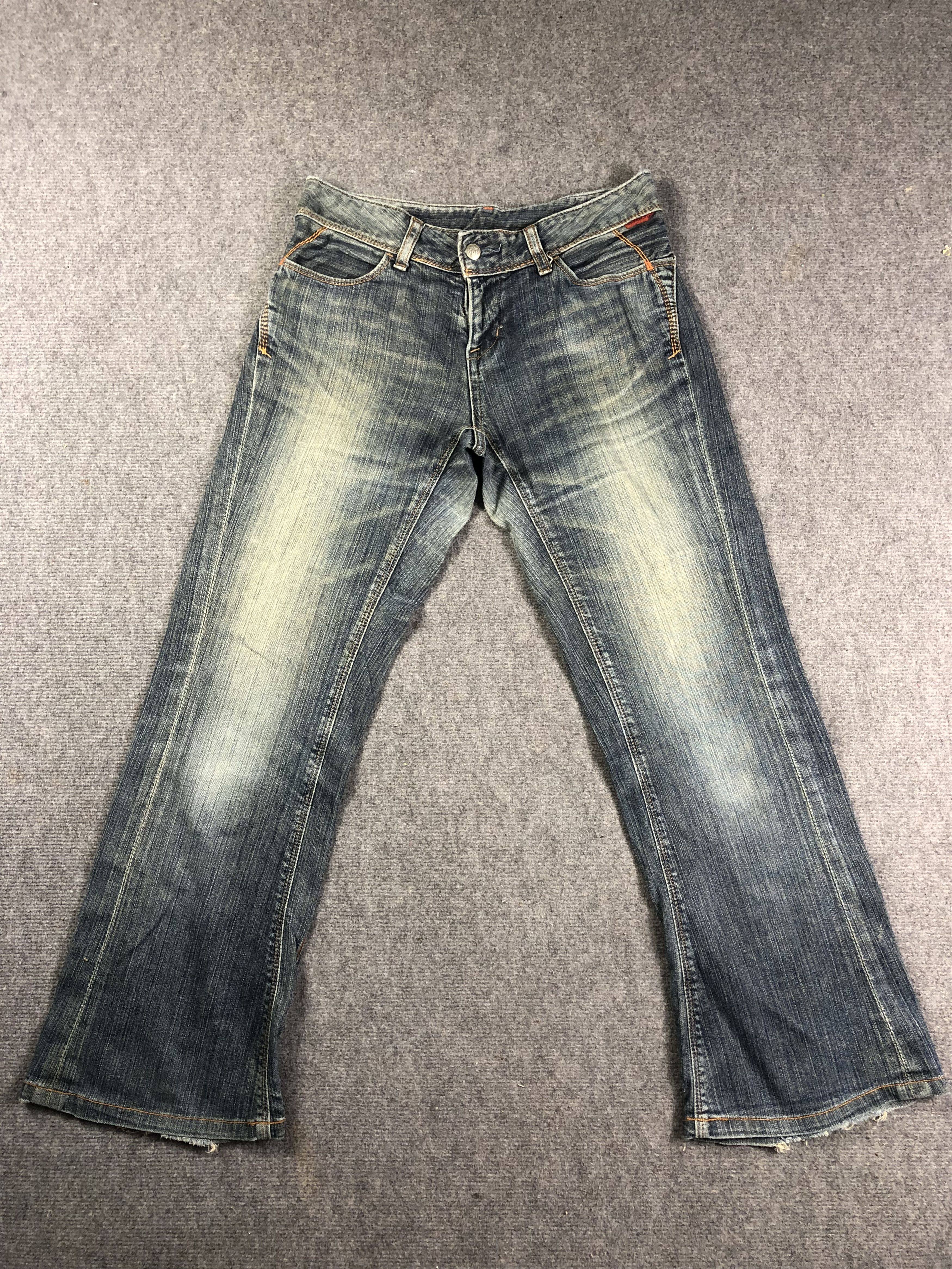 image of Archival Clothing Rusty Denim Jeans 31X29 in Blue Distressed, Women's