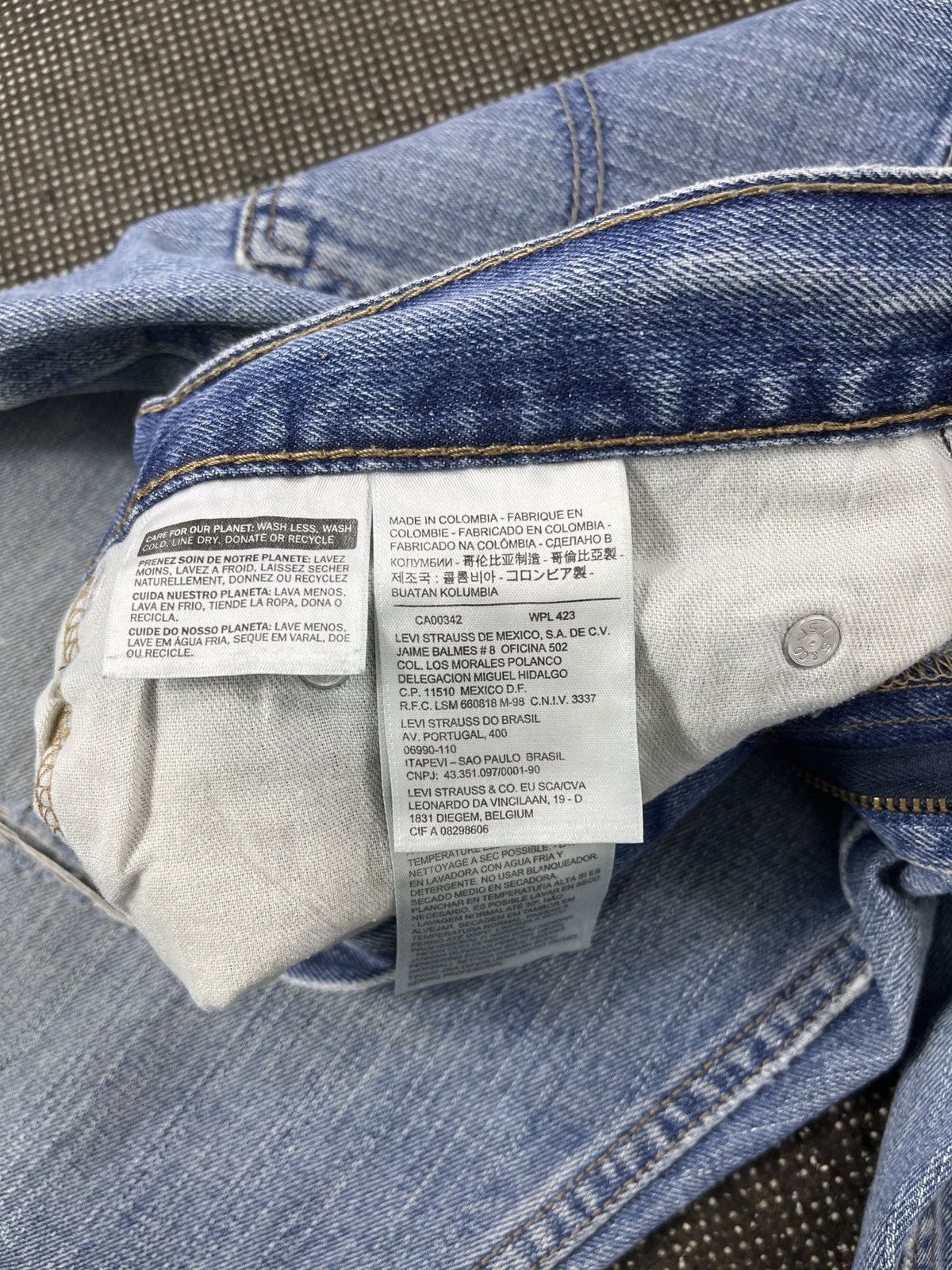 Levi's × Vintage Vintage Distressed Levis 559 Jeans - J534 Size US 40 / EU 56 - 9 Thumbnail