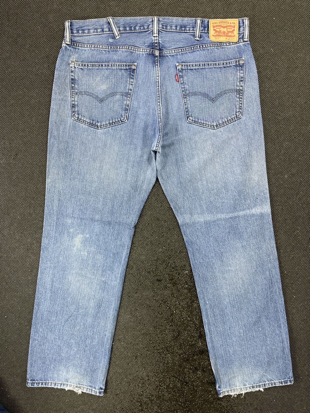 Levi's × Vintage Vintage Distressed Levis 559 Jeans - J534 Size US 40 / EU 56 - 2 Thumbnail