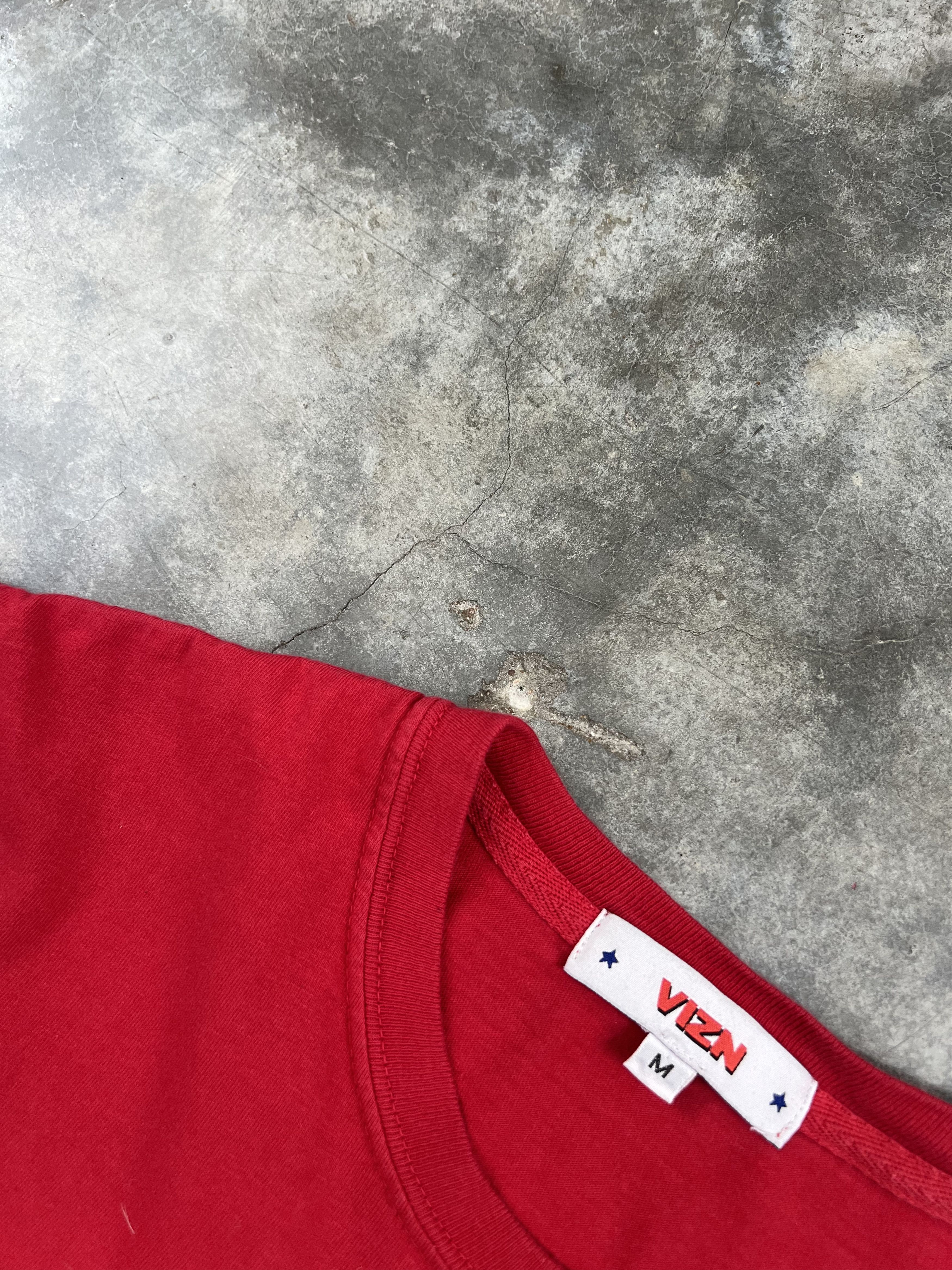 Joy Divizn Vizn Houston Camera Tee Red Medium ❄️Brad 90s Fight Size US M / EU 48-50 / 2 - 3 Thumbnail