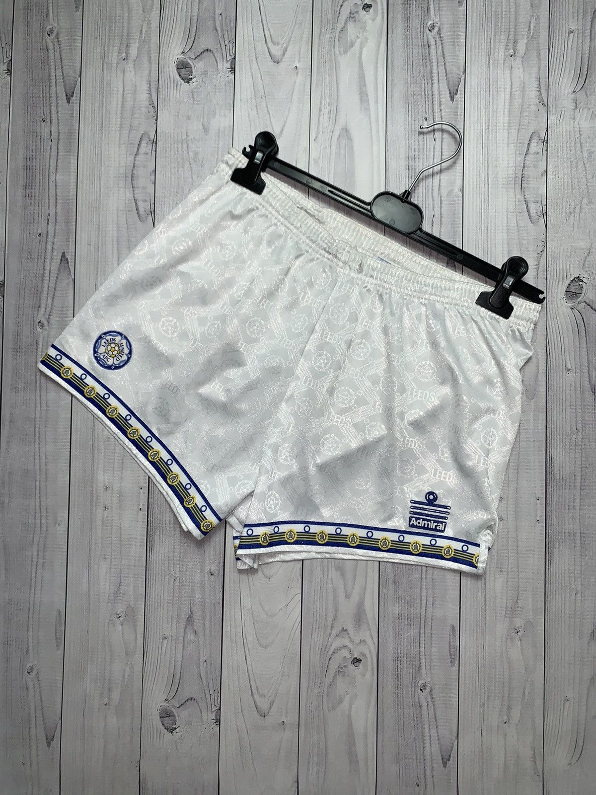 Vintage Vintage Leeds Soccer shorts Admiral size M Size US 32 / EU 48 - 1 Thumbnail