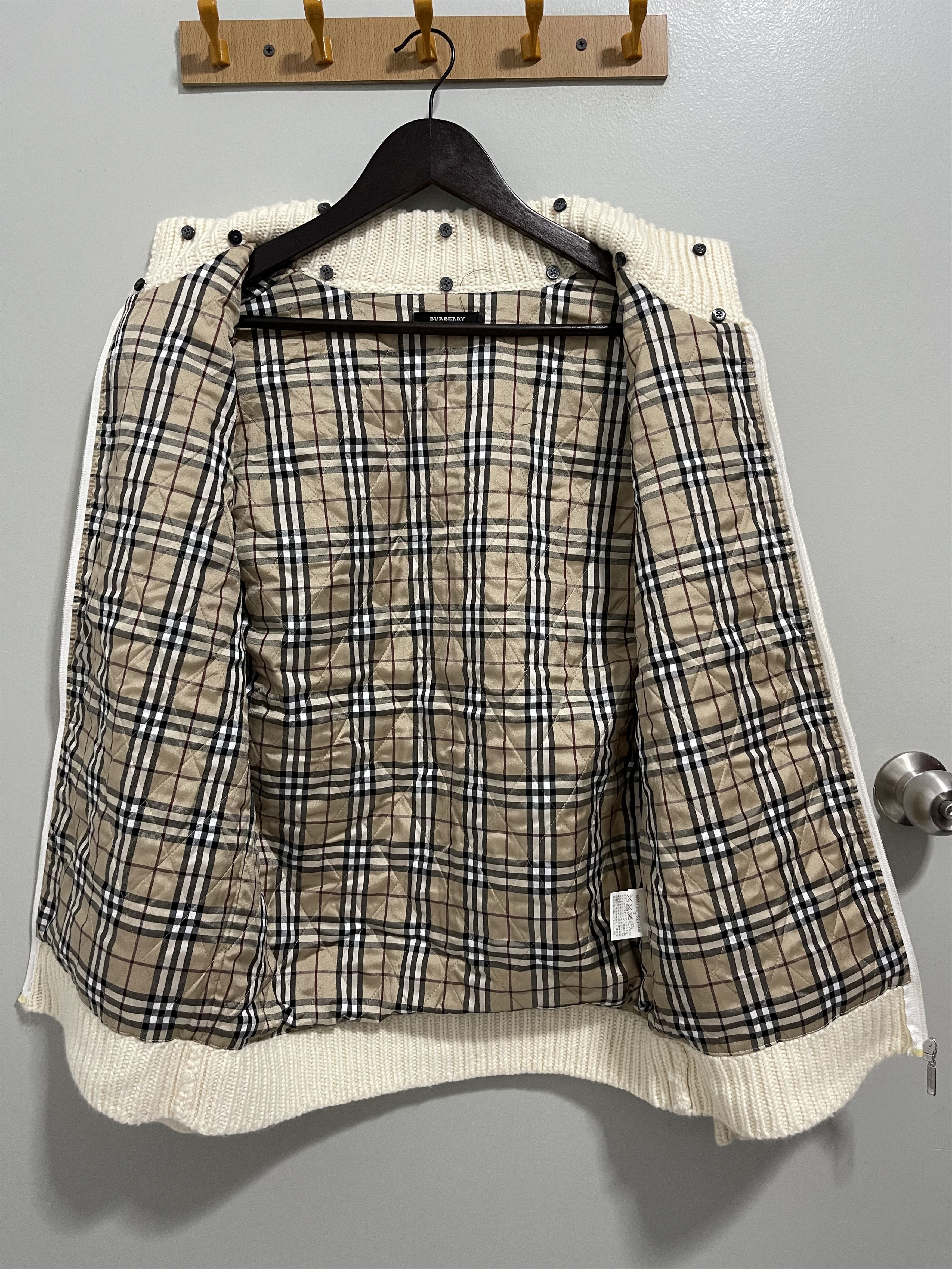 Burberry × Vintage Burberry Black Label Nova Check Knit Size US S / EU 44-46 / 1 - 2 Thumbnail