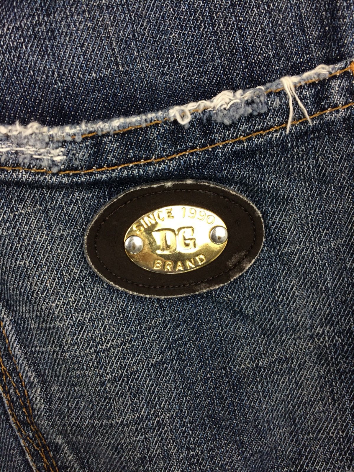 Dolce & Gabbana Distressed Denim D&G Jeans Pant Metal Gold Patch Pocket Size US 32 / EU 48 - 12 Thumbnail