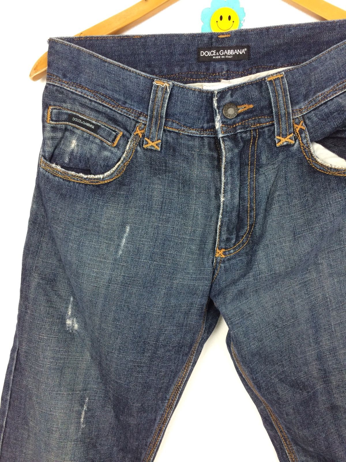 Dolce & Gabbana Distressed Denim D&G Jeans Pant Metal Gold Patch Pocket Size US 32 / EU 48 - 2 Thumbnail
