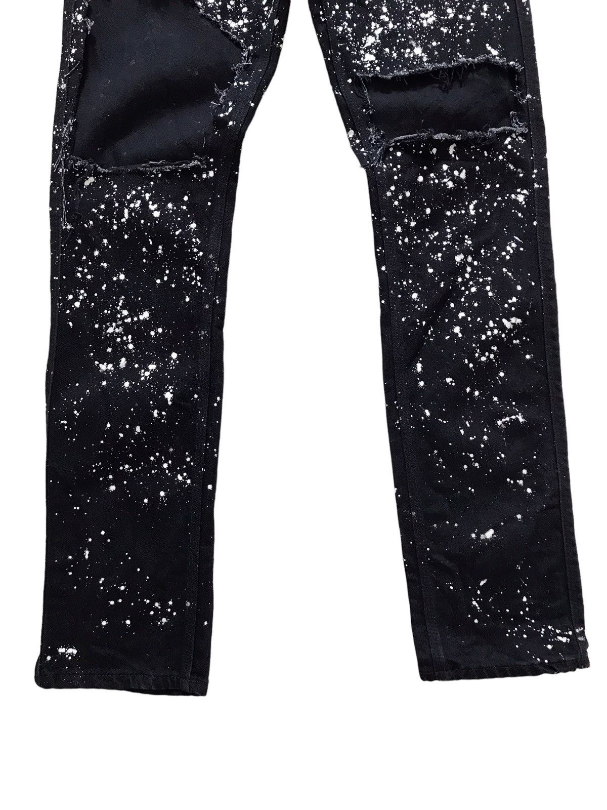 Japanese Brand GINRHYMES Paint Splash Destroyed Black Skinny Denim Jeans Size US 33 - 2 Thumbnail