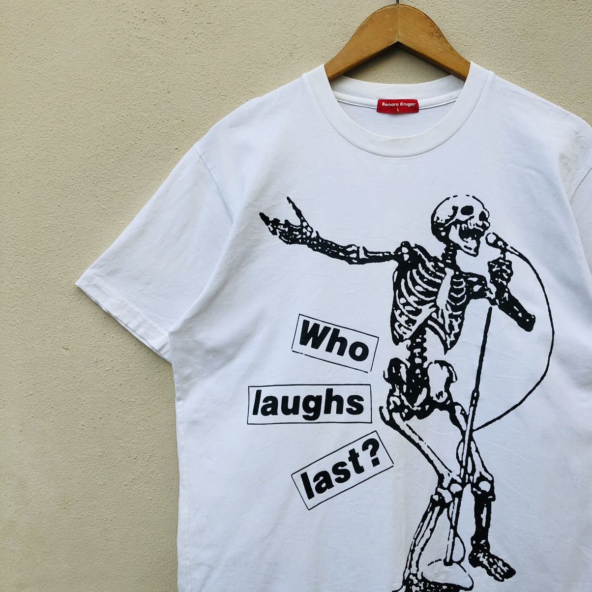 Band Tees × Barbara Kruger × Vintage Vintage RAGE AGAINST THE MACHINE BY BARBARA KRUGER T-SHIRT Size US L / EU 52-54 / 3 - 5 Thumbnail