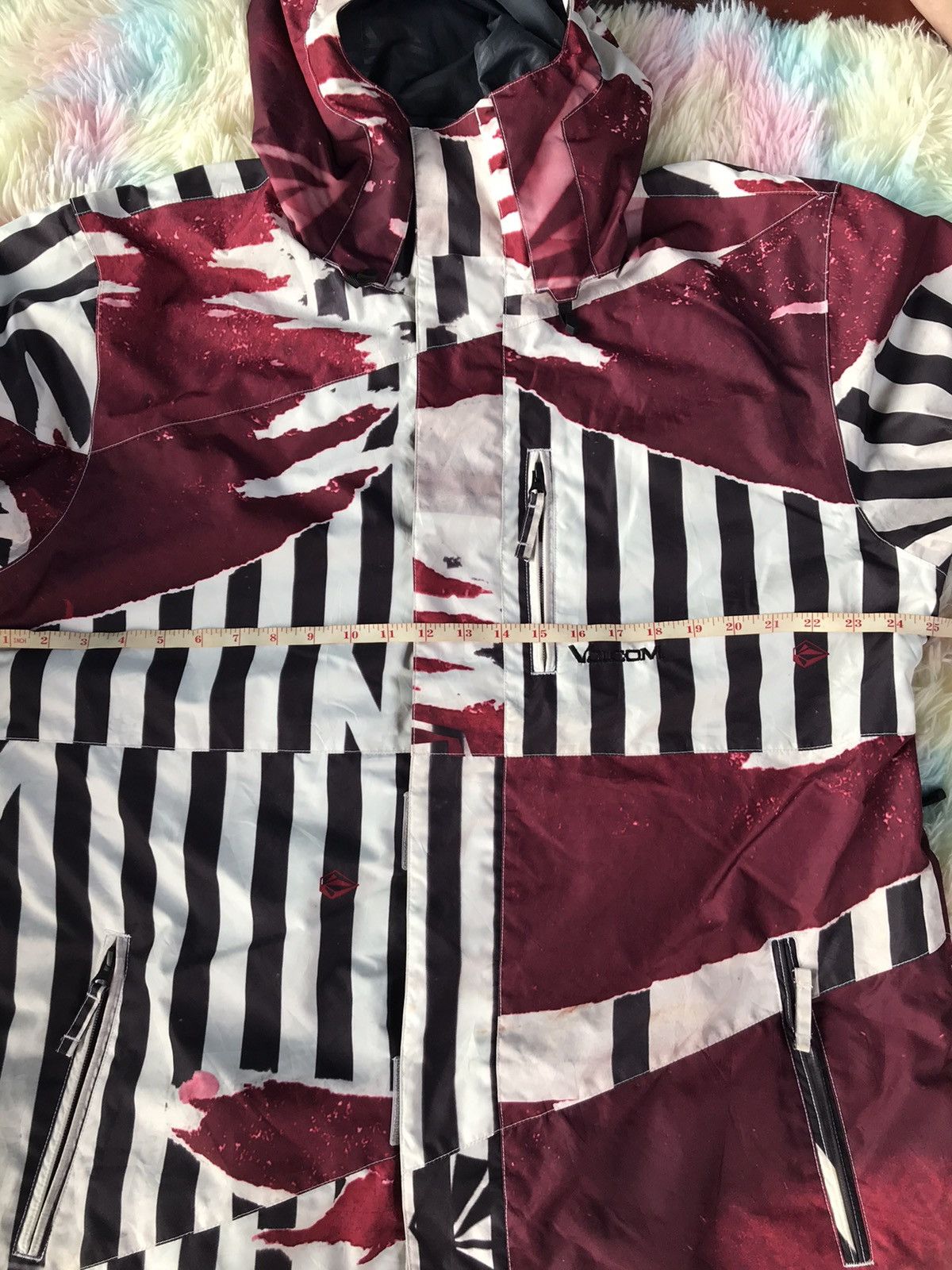 Volcom Vintage Volcom Jacket Volcom Hoodie Volcom Full Print Size US L / EU 52-54 / 3 - 11 Thumbnail