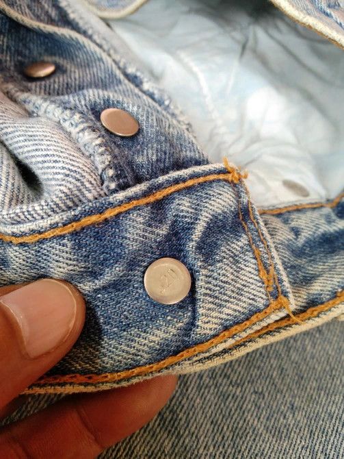 Levi's 90s Vintage Levis 501 Made In USA Distressed Jeans 32x34 Size US 32 / EU 48 - 8 Thumbnail