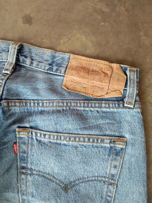Levi's 90s Vintage Levis 501 Made In USA Distressed Jeans 32x34 Size US 32 / EU 48 - 3 Thumbnail