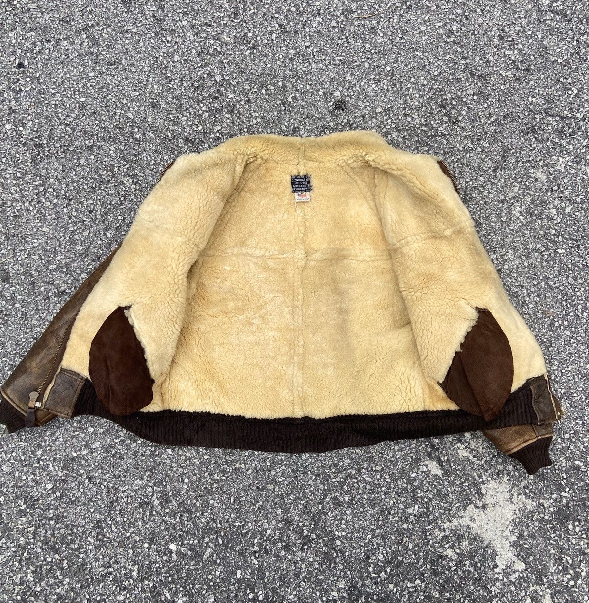 Avirex 80s Avirex Limited B-6 USAAF Shearling Leather Bomber Jacket Size US M / EU 48-50 / 2 - 3 Thumbnail