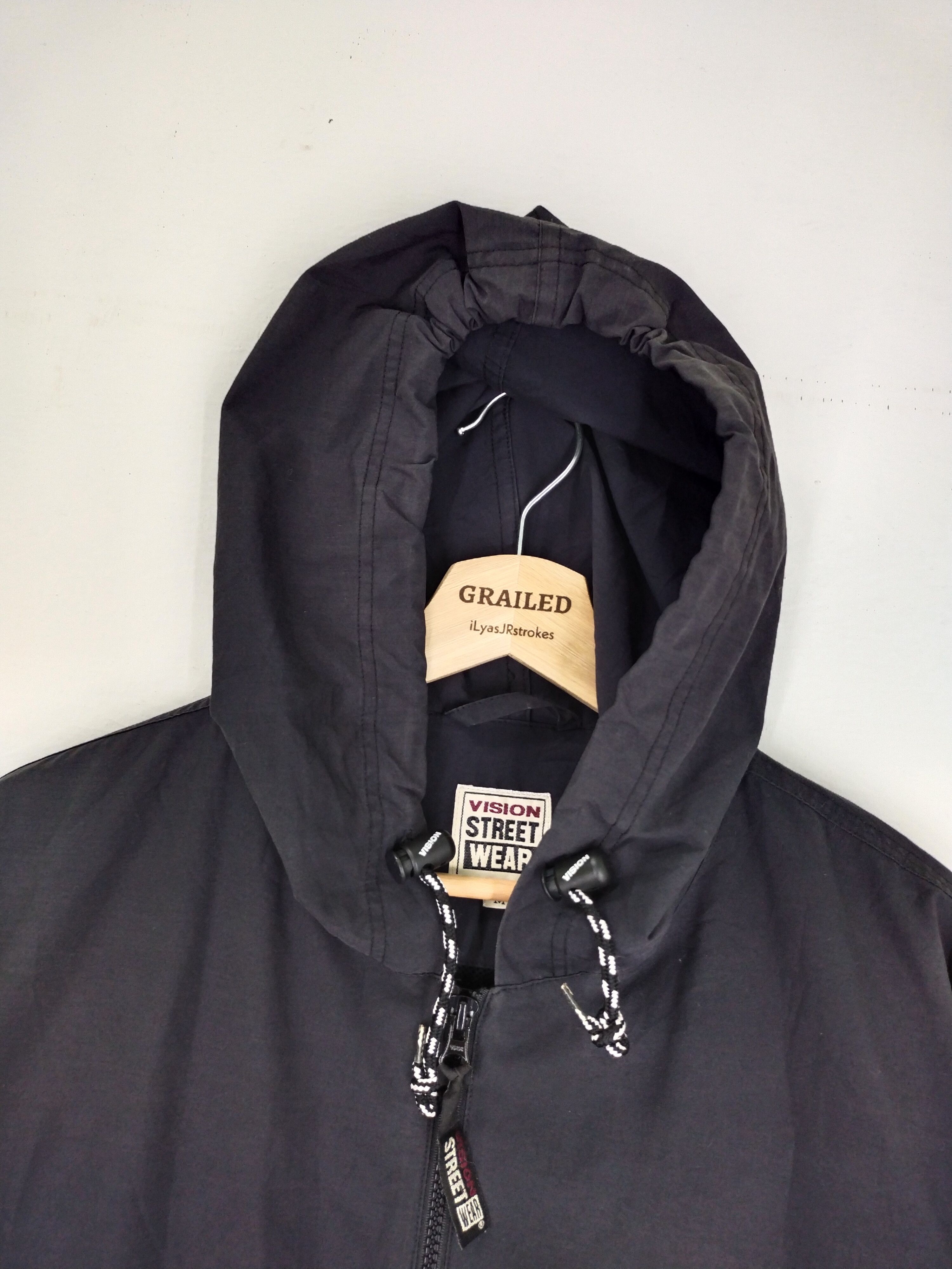 Vision Streetwear Vintage Vision Streetwear Windbreaker Hoodie Jacket Size US M / EU 48-50 / 2 - 6 Thumbnail