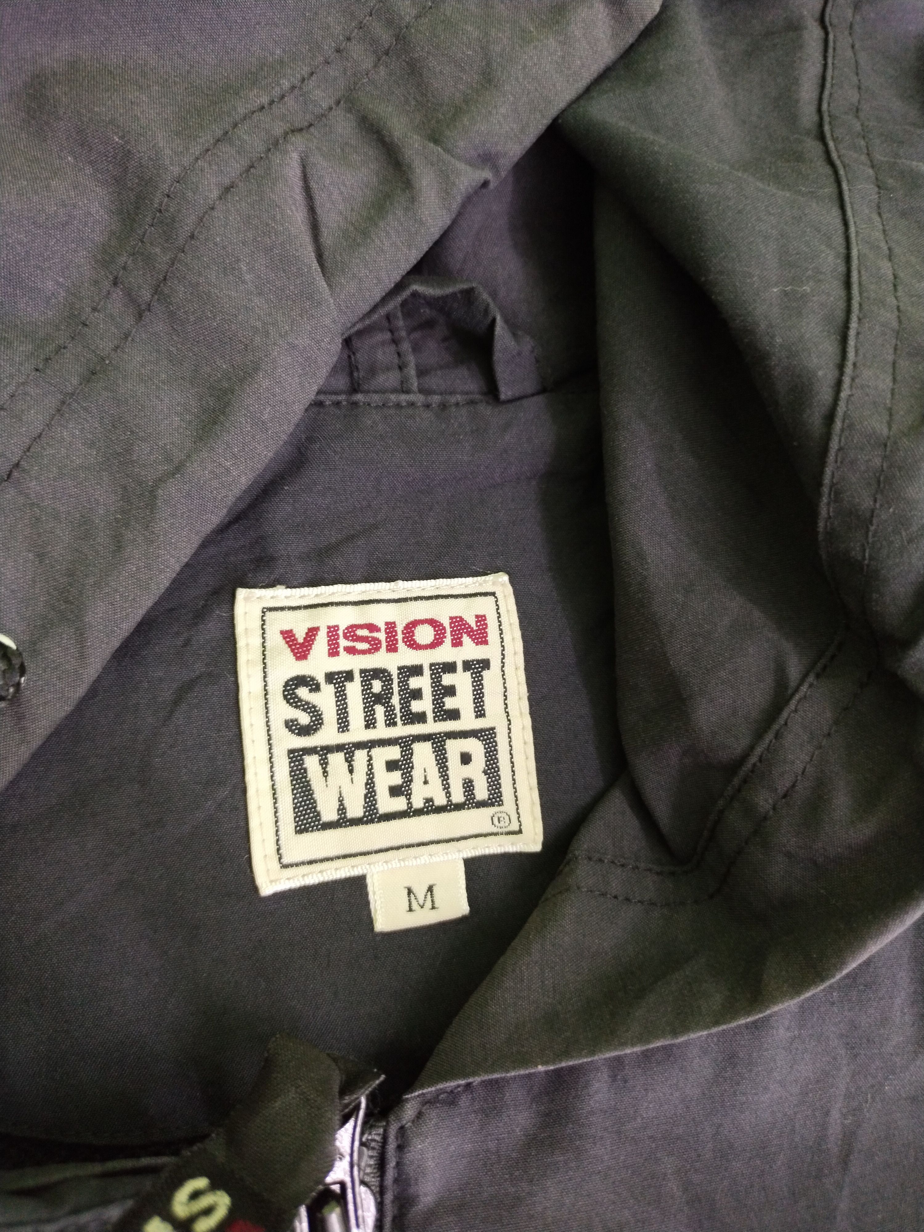 Vision Streetwear Vintage Vision Streetwear Windbreaker Hoodie Jacket Size US M / EU 48-50 / 2 - 13 Thumbnail