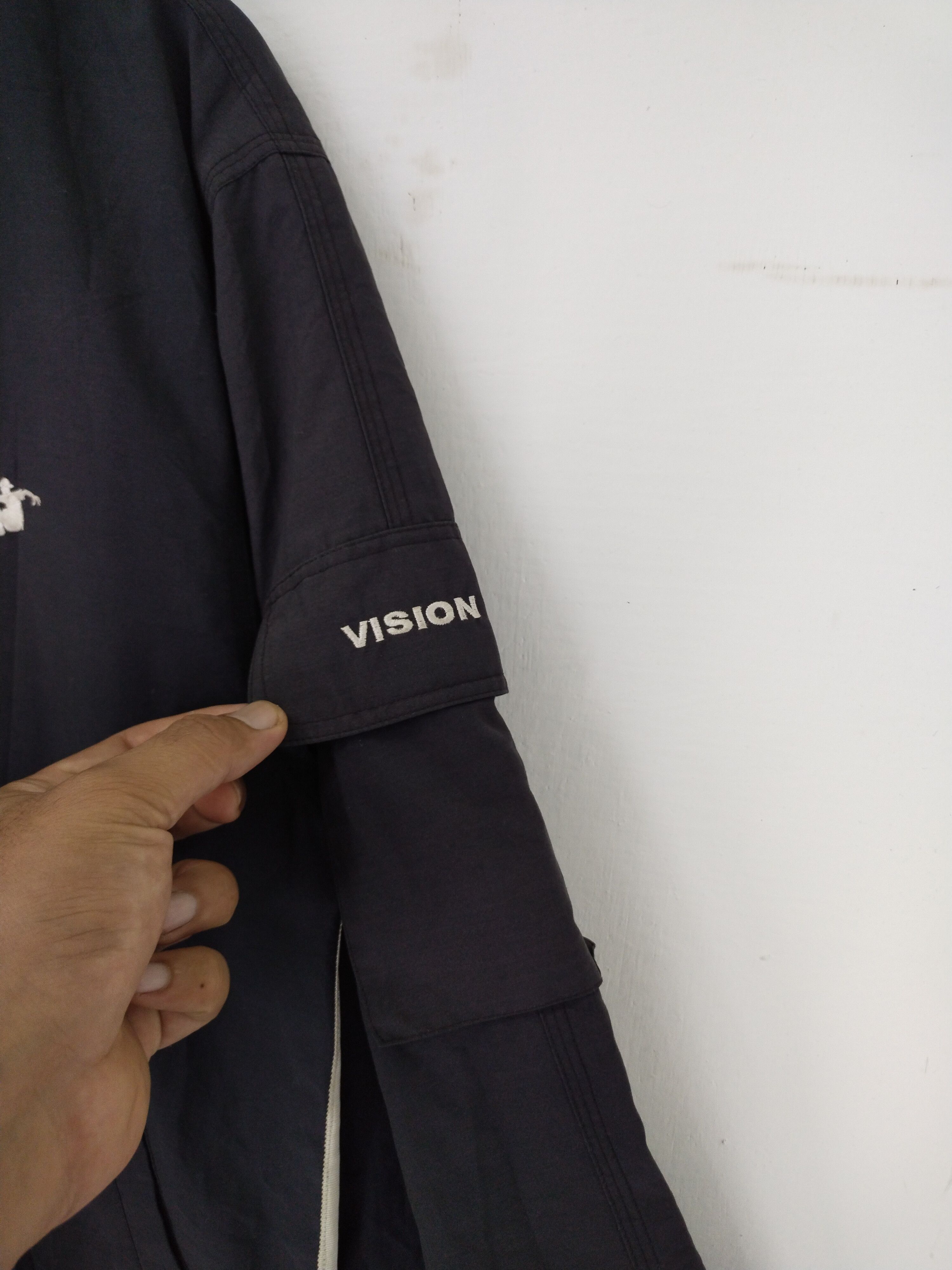Vision Streetwear Vintage Vision Streetwear Windbreaker Hoodie Jacket Size US M / EU 48-50 / 2 - 7 Thumbnail
