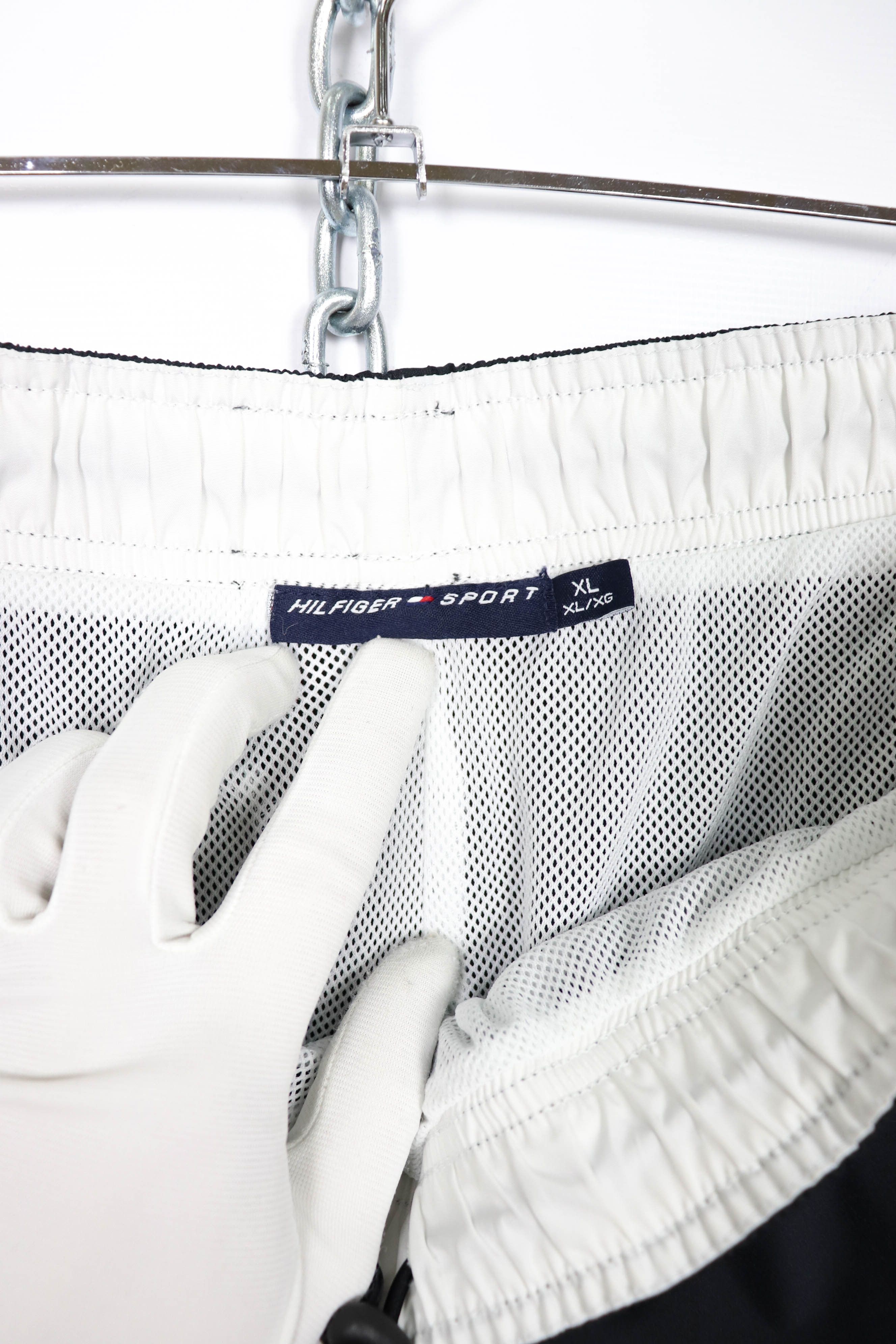 Tommy Hilfiger Hilfiger Sport Tommy Hilfiger Vintage Big Logo Track Pants Size US 36 / EU 52 - 9 Thumbnail