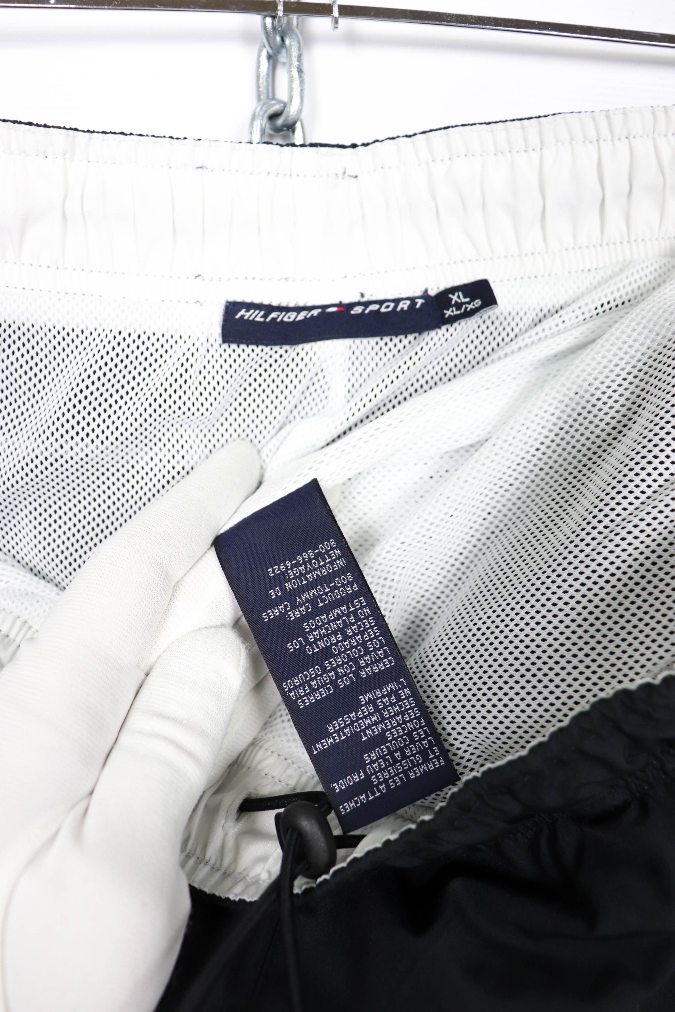 Tommy Hilfiger Hilfiger Sport Tommy Hilfiger Vintage Big Logo Track Pants Size US 36 / EU 52 - 11 Thumbnail