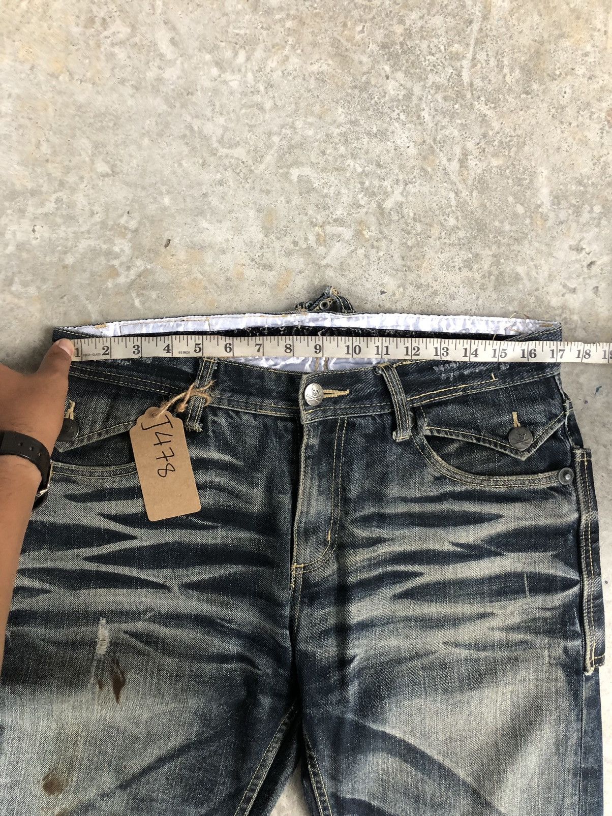 Army Of Me Japanese Skulls army of no Distressed Jeans Size US 34 / EU 50 - 15 Thumbnail