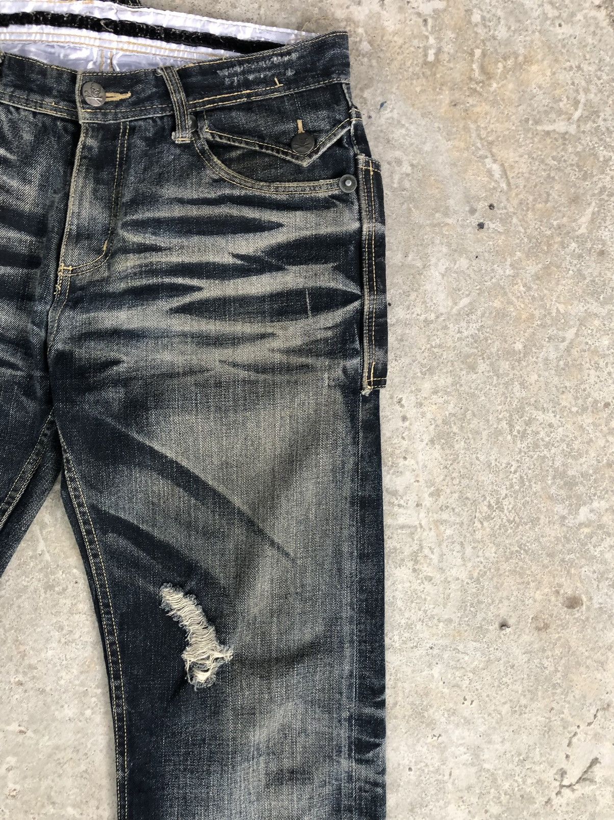 Army Of Me Japanese Skulls army of no Distressed Jeans Size US 34 / EU 50 - 5 Thumbnail