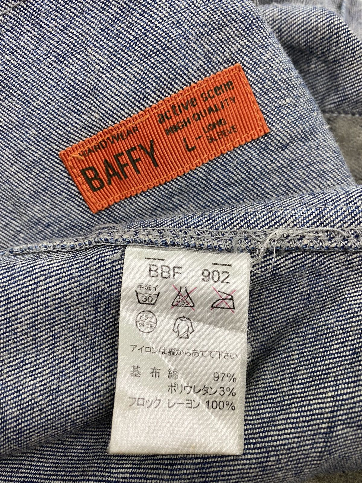 Japanese Brand Baffy Dirty Distressed Velvet Denim Jacket Size US L / EU 52-54 / 3 - 11 Thumbnail