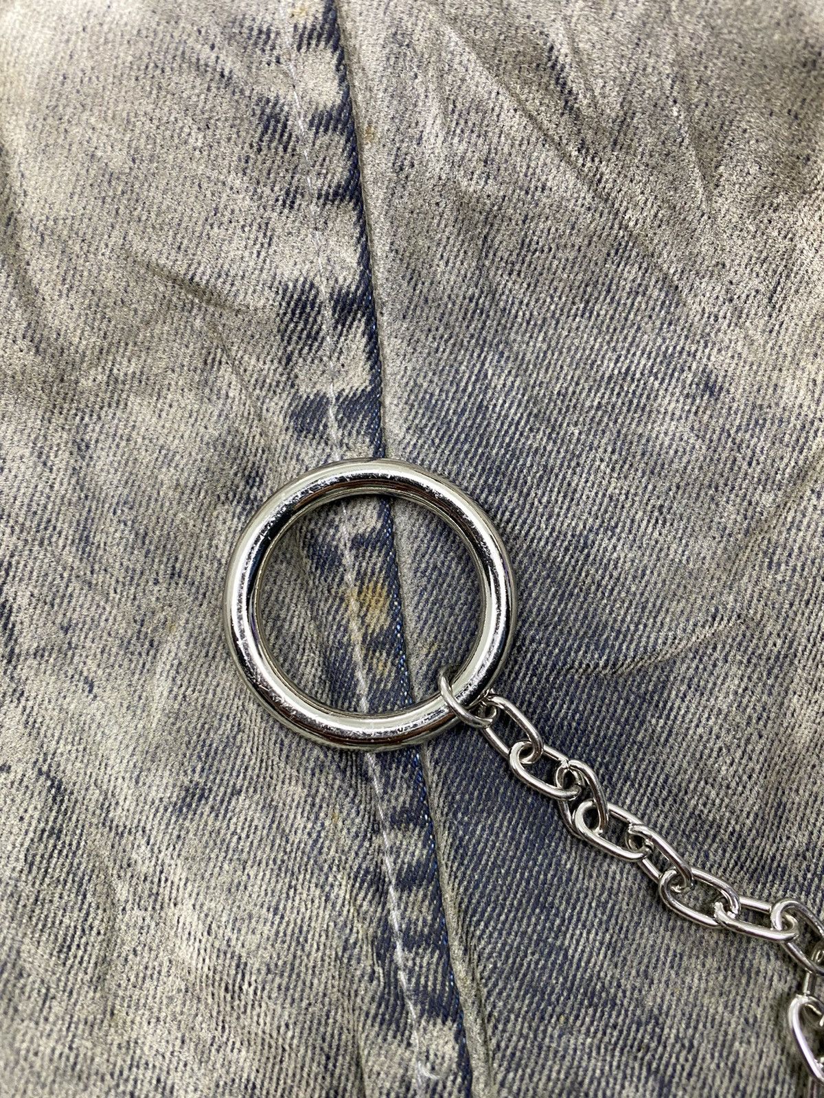 Japanese Brand Baffy Dirty Distressed Velvet Denim Jacket Size US L / EU 52-54 / 3 - 15 Thumbnail